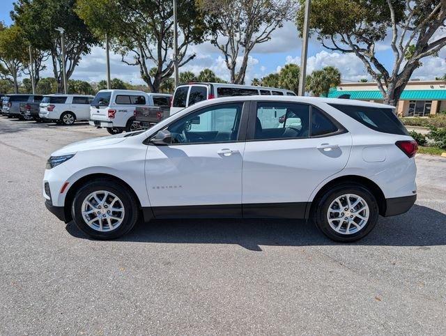 Chevrolet Equinox Ls Fwd 4D Sport Utility - Thumbnail 5