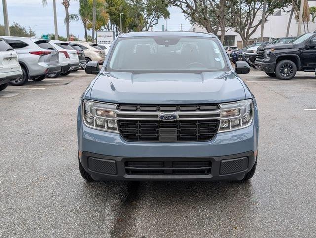 Ford Maverick Lariat With Navigation - Thumbnail 3