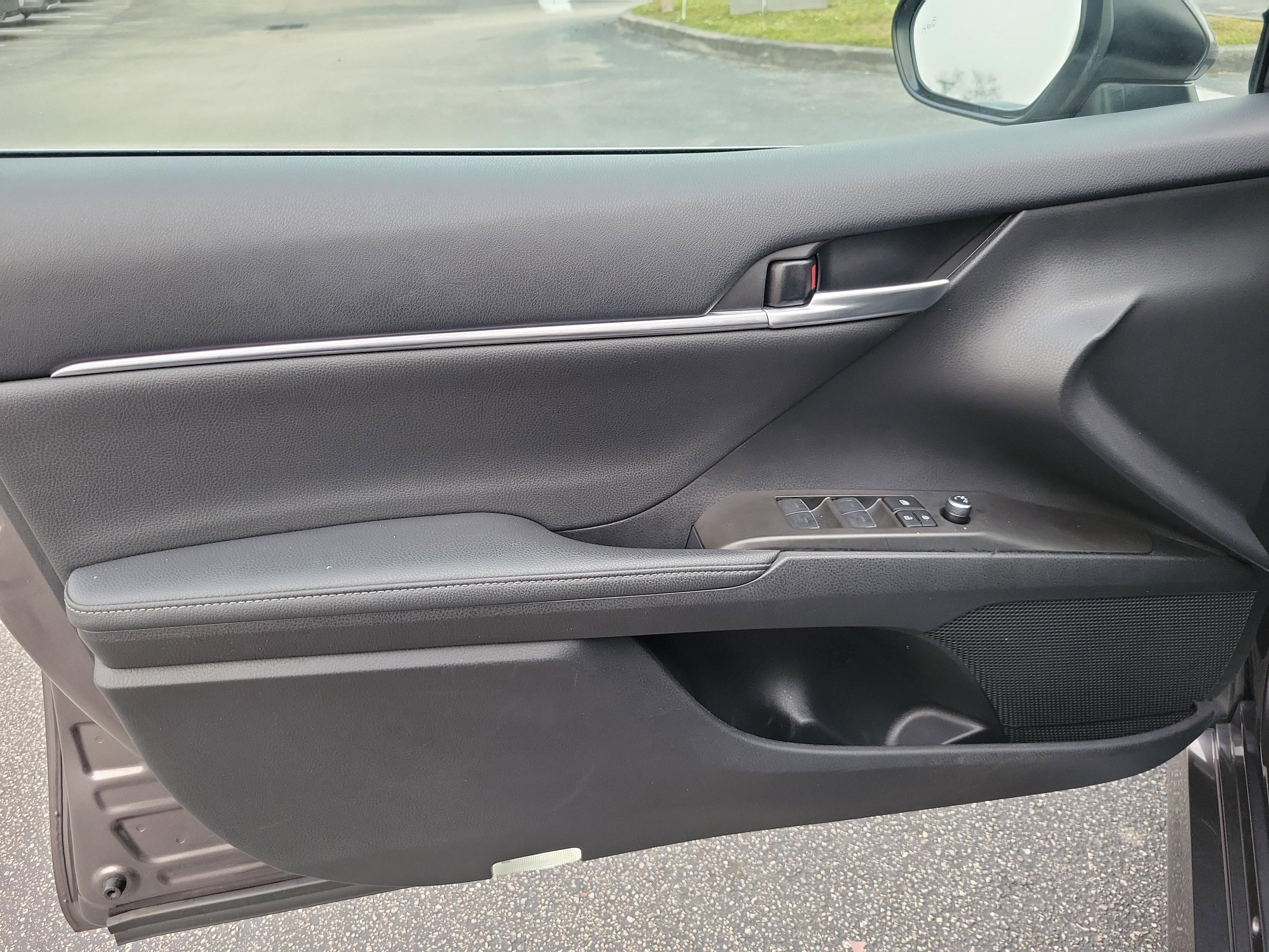 Toyota Camry Xle Fwd - Thumbnail 14