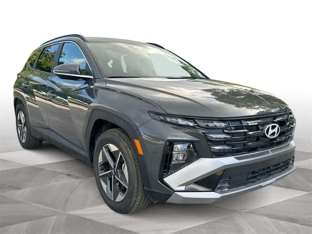 Hyundai Tucson Sel Premium Fwd Fwd Sport Utility - Thumbnail 2