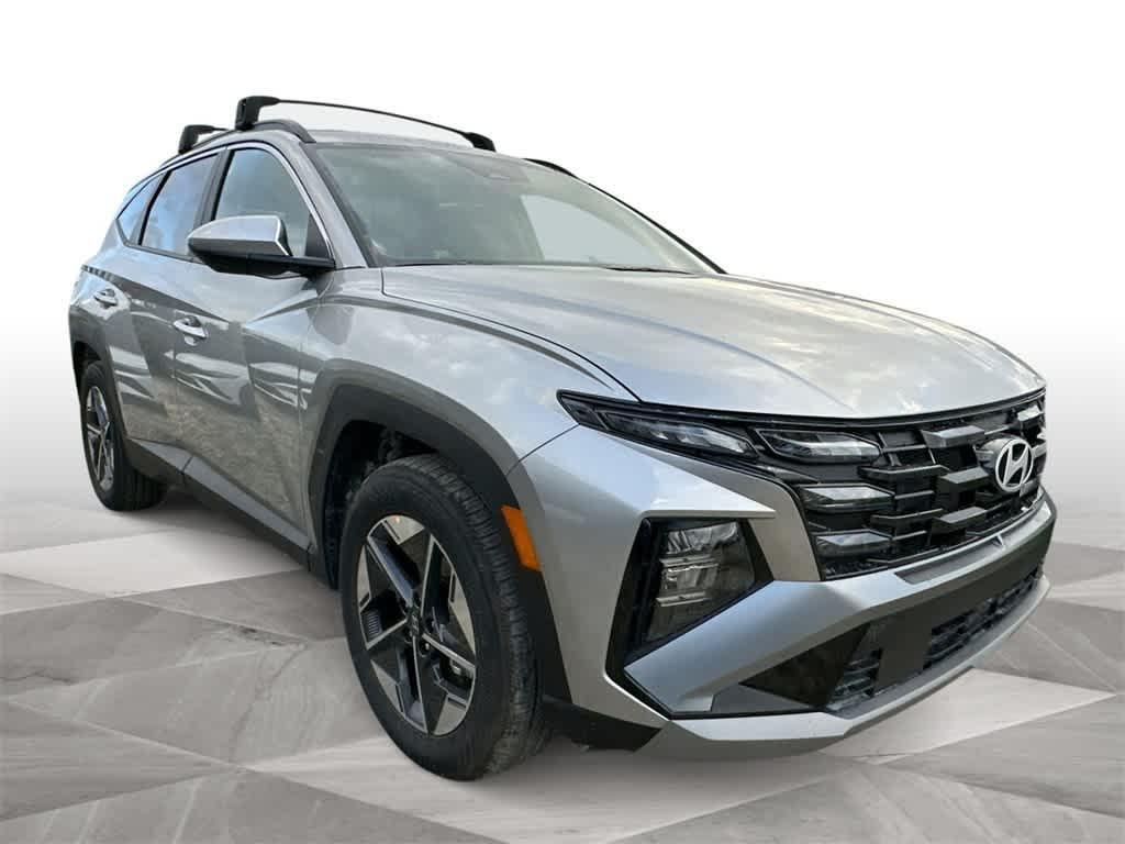 Hyundai Tucson Sel Fwd Fwd Sport Utility - Thumbnail 2