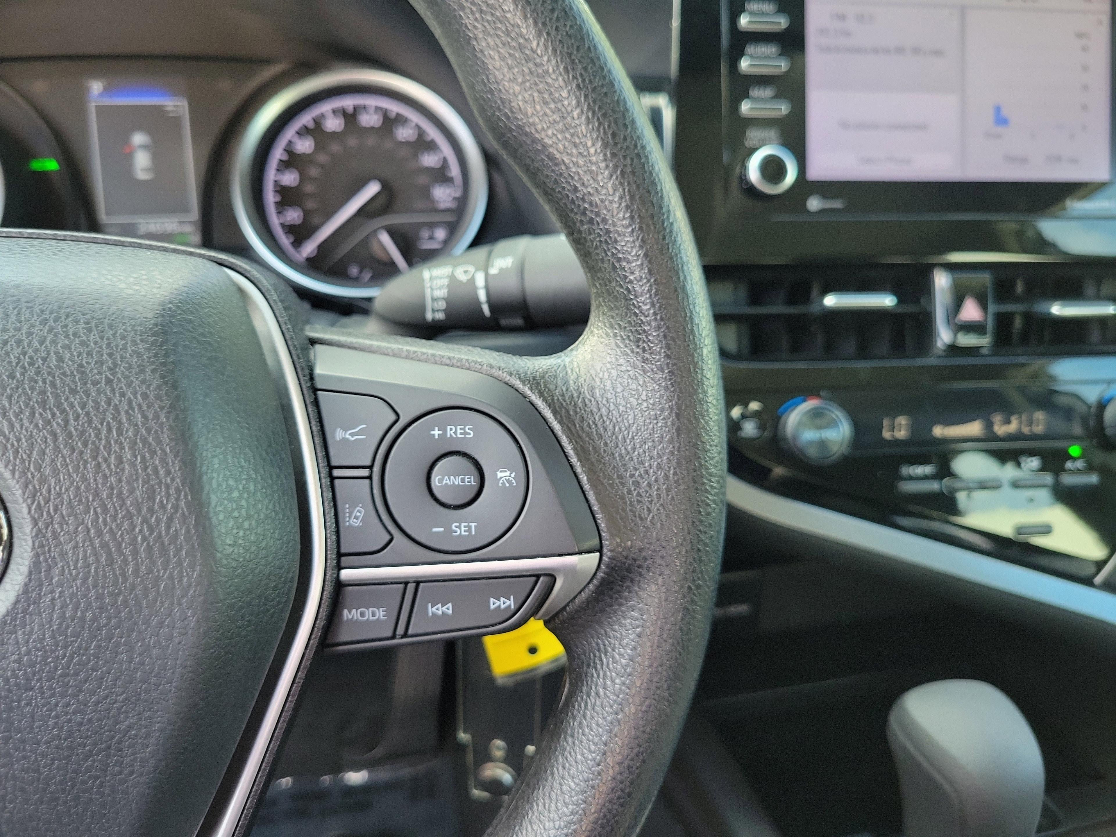 Toyota Camry Le Fwd - Thumbnail 17