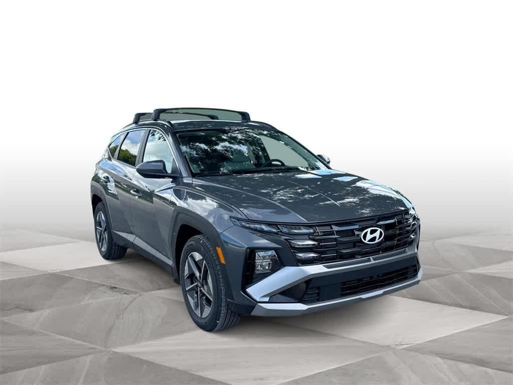 Hyundai Tucson Sel Fwd Fwd Sport Utility - Thumbnail 2