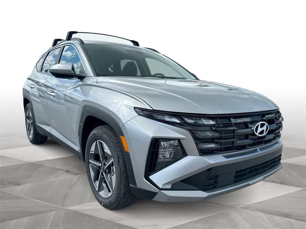 Hyundai Tucson Sel Fwd Fwd Sport Utility - Thumbnail 2