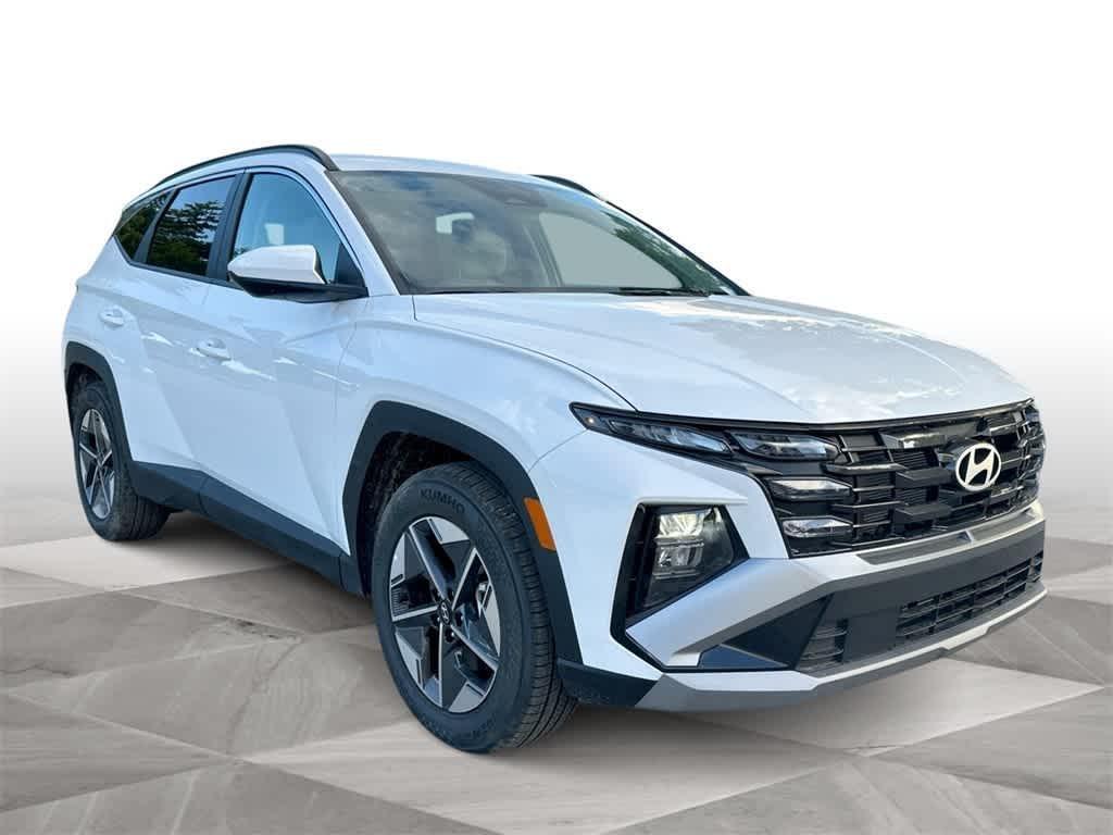 Hyundai Tucson Sel Fwd Fwd Sport Utility - Thumbnail 2