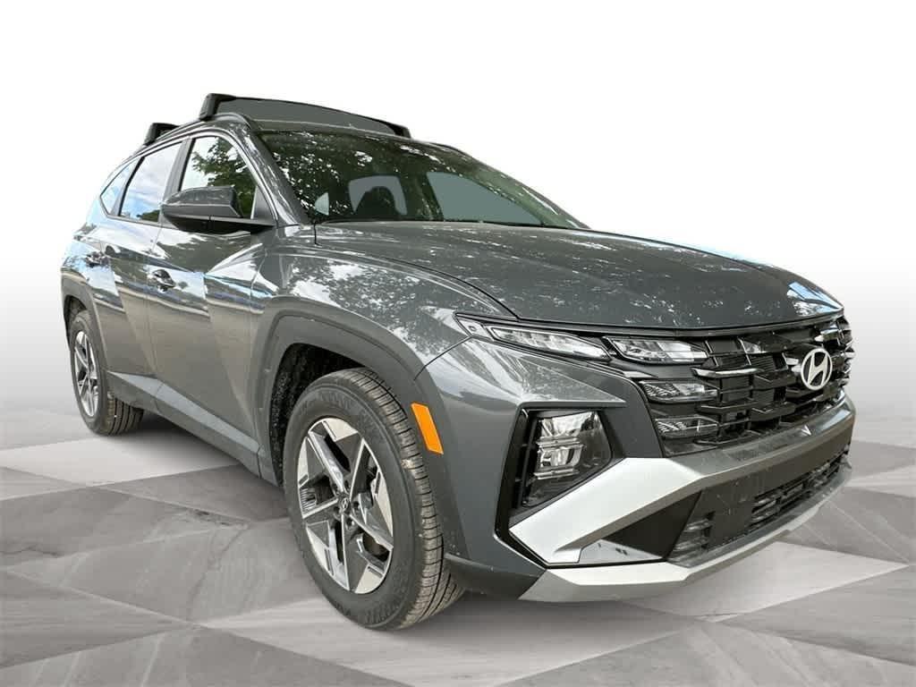 Hyundai Tucson Sel Fwd Fwd Sport Utility - Thumbnail 2