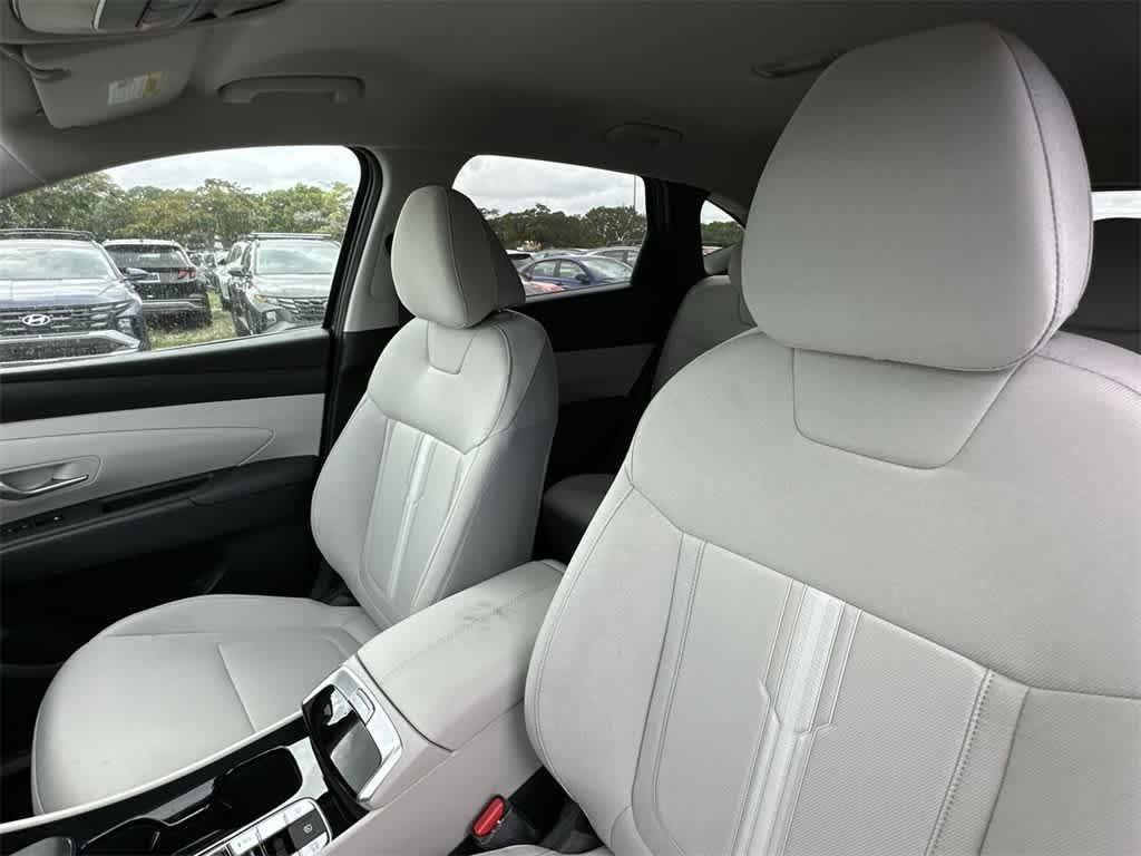 Hyundai Tucson Sel Fwd Fwd Sport Utility - Thumbnail 14