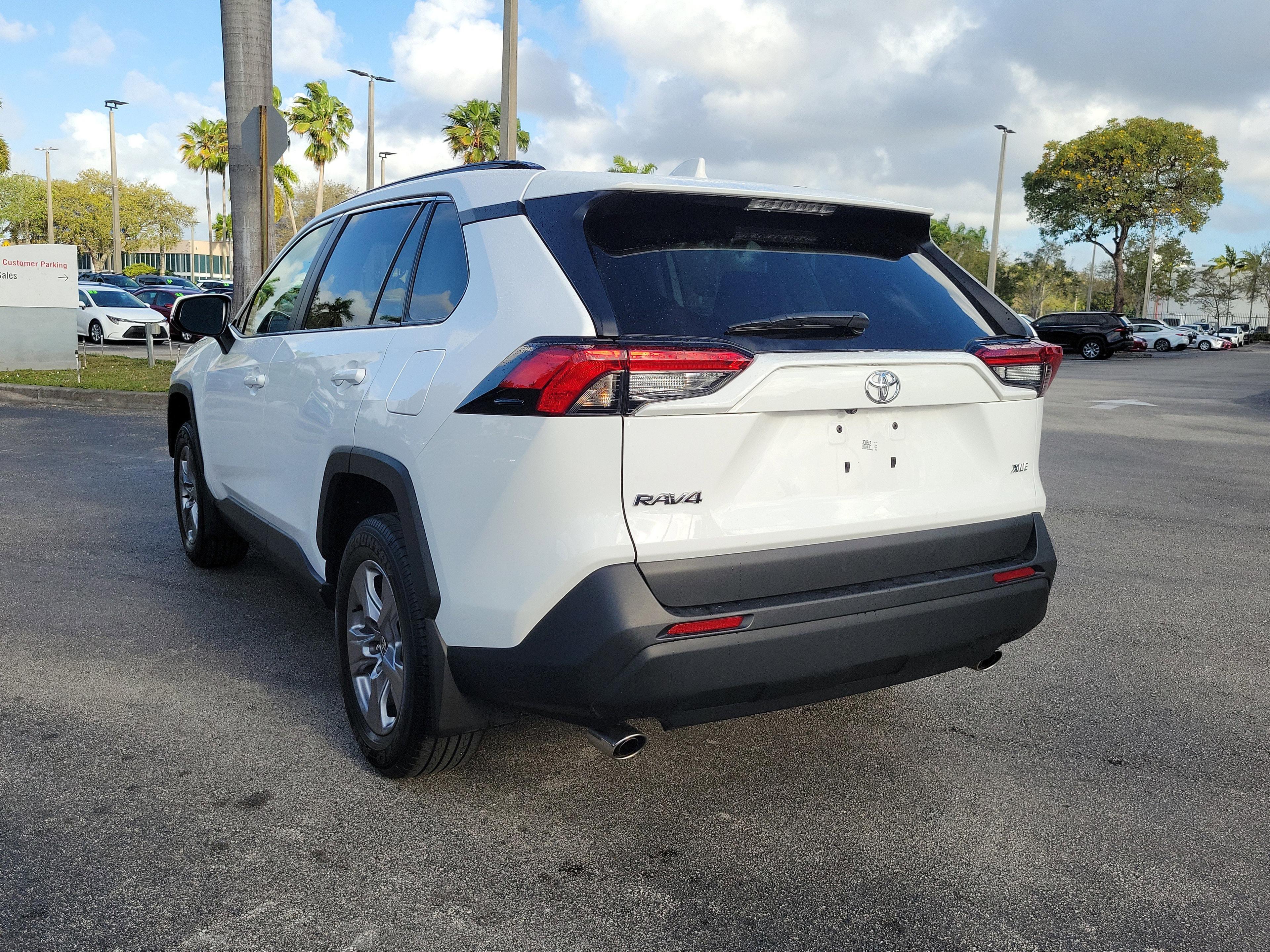 Toyota Rav4 Xle Fwd - Thumbnail 7