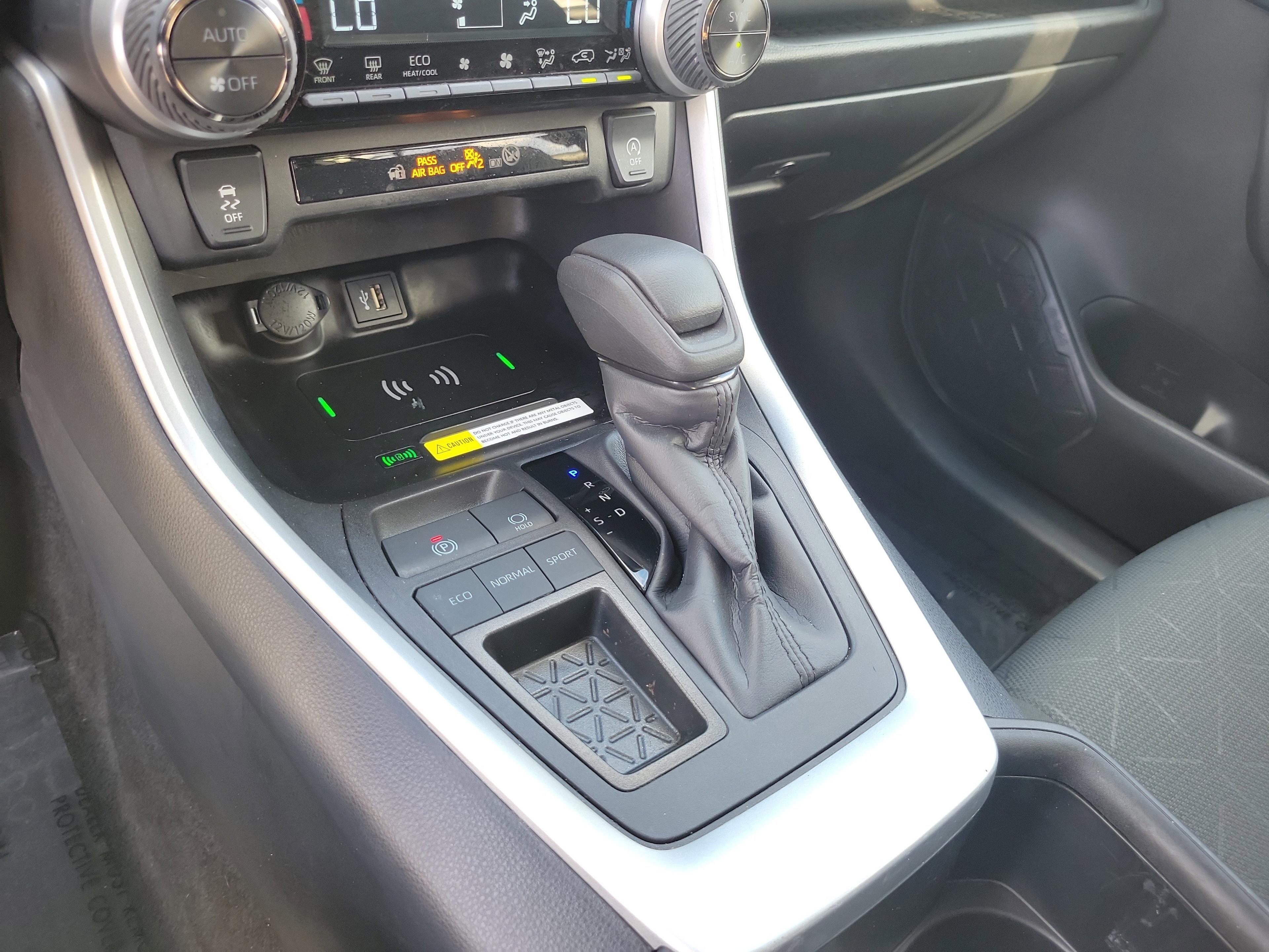 Toyota Rav4 Xle Fwd - Thumbnail 20