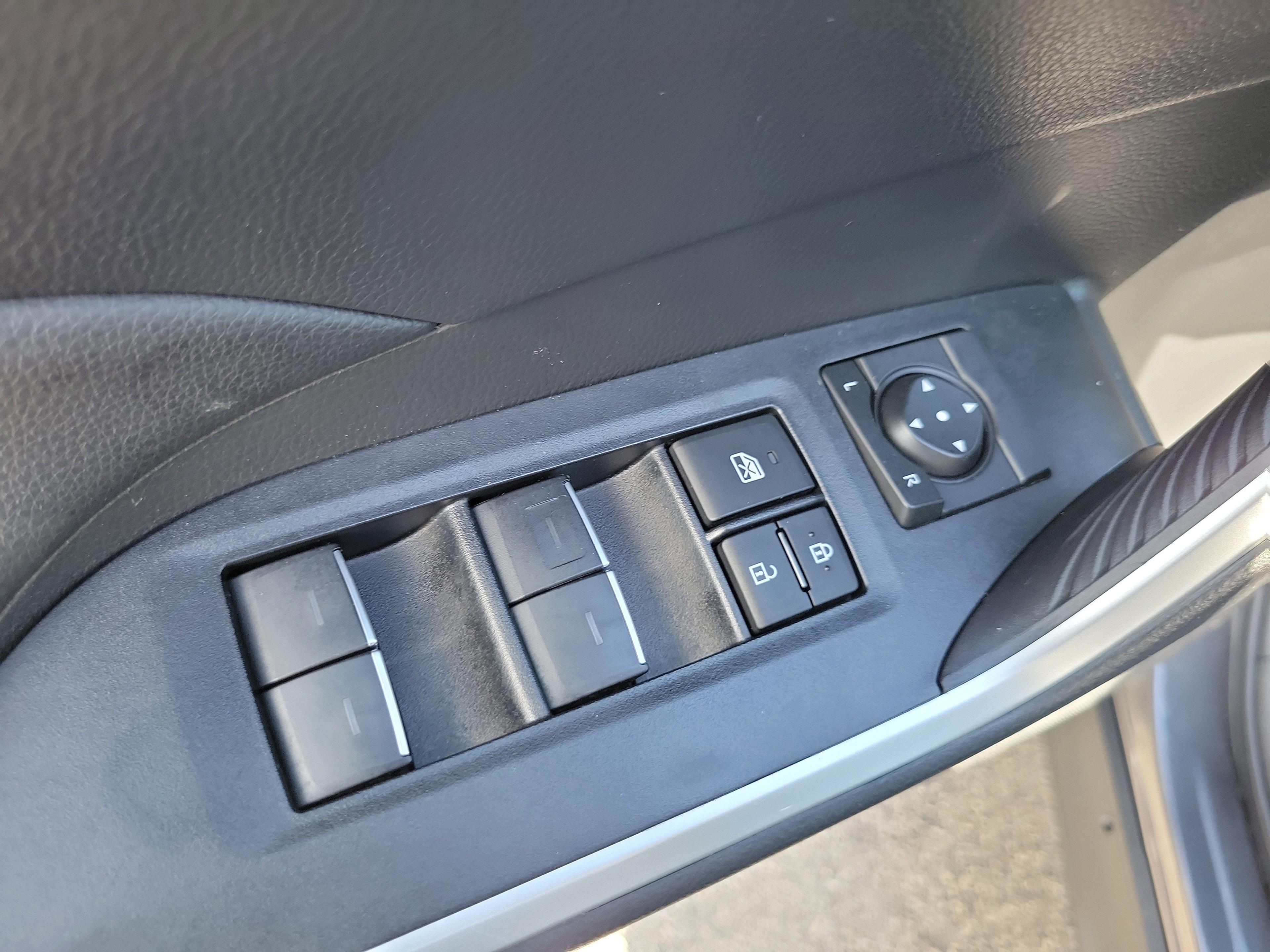 Toyota Rav4 Xle Fwd - Thumbnail 15