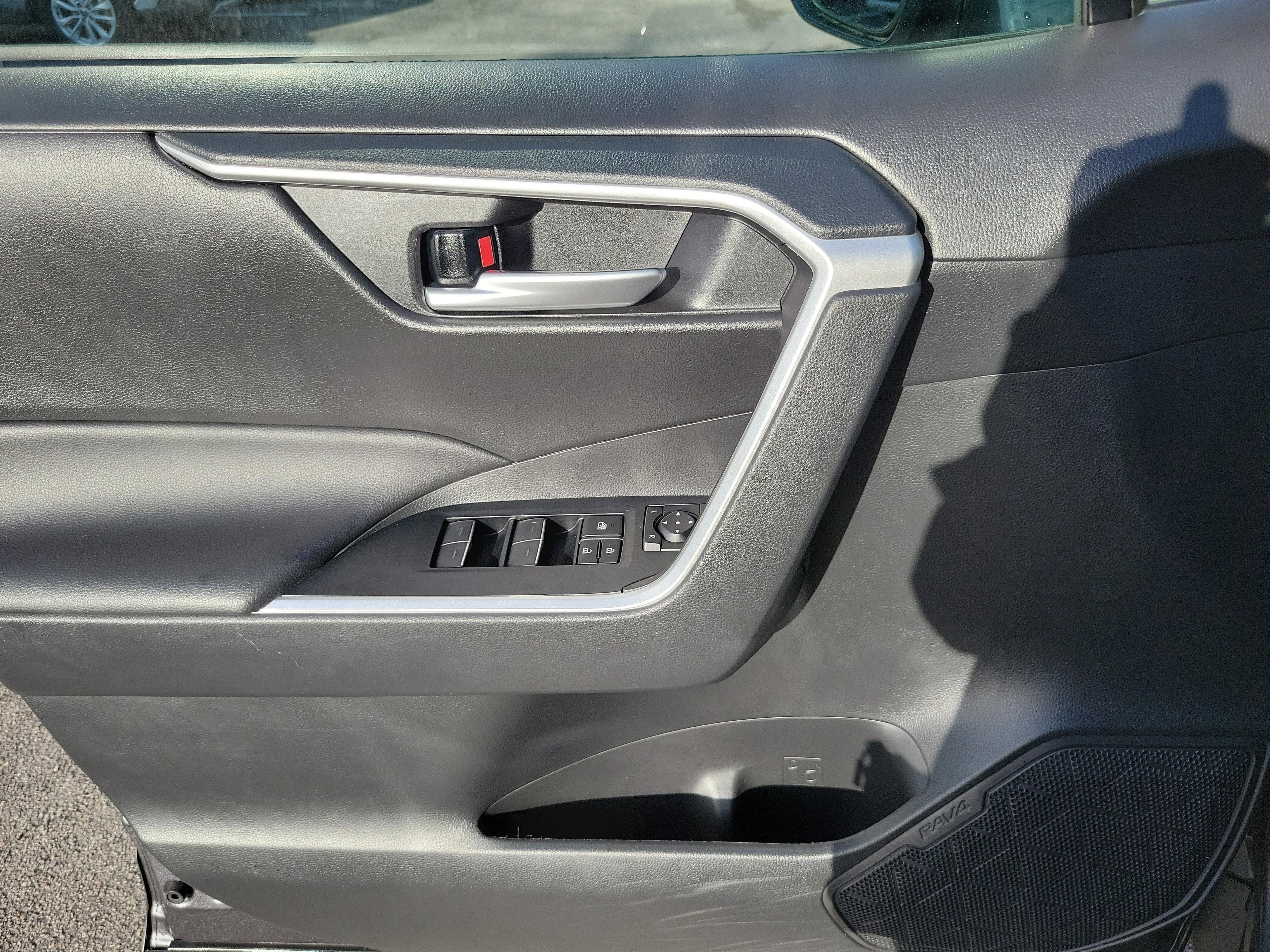 Toyota Rav4 Xle Fwd - Thumbnail 14