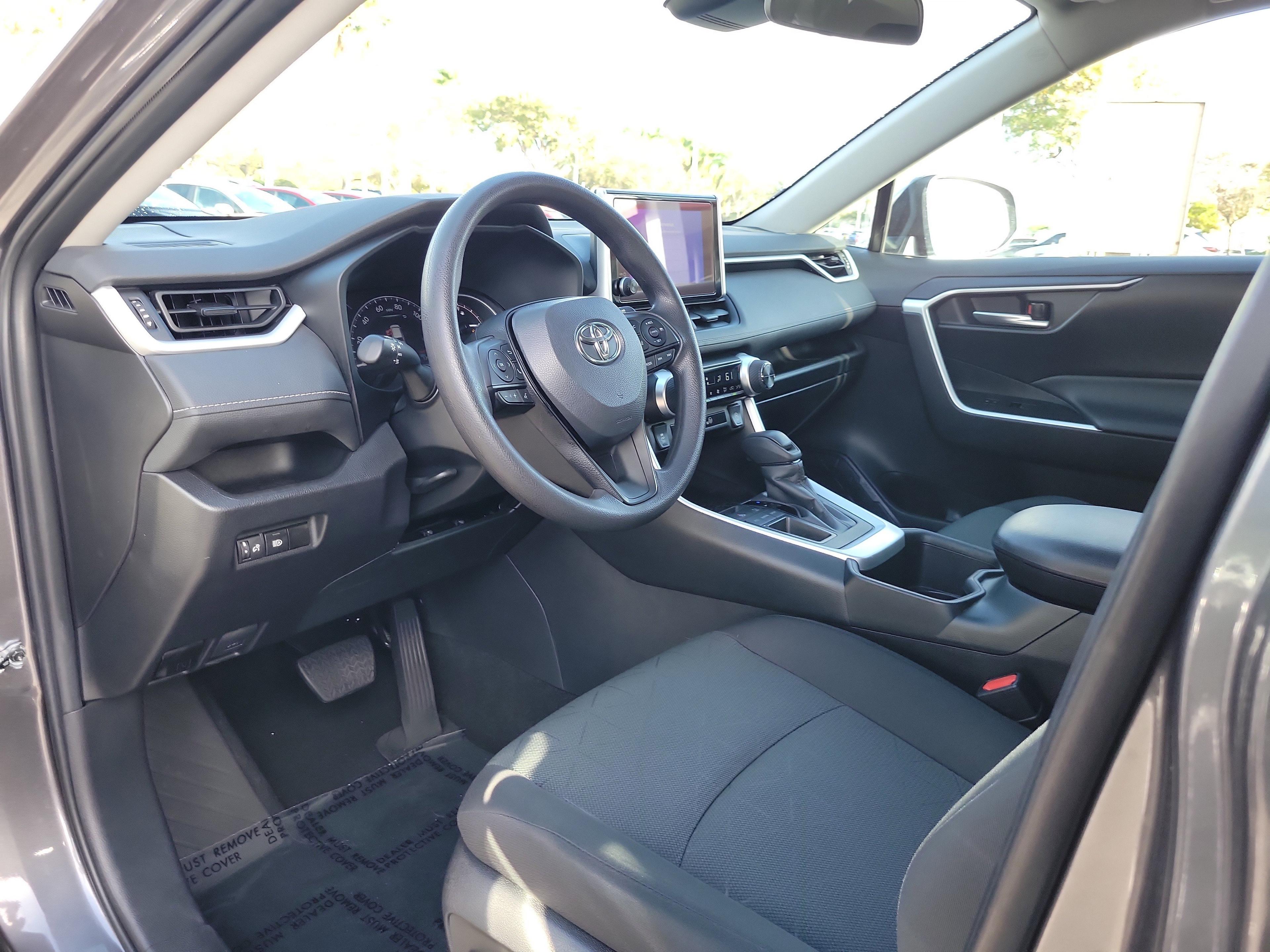 Toyota Rav4 Xle Fwd - Thumbnail 13