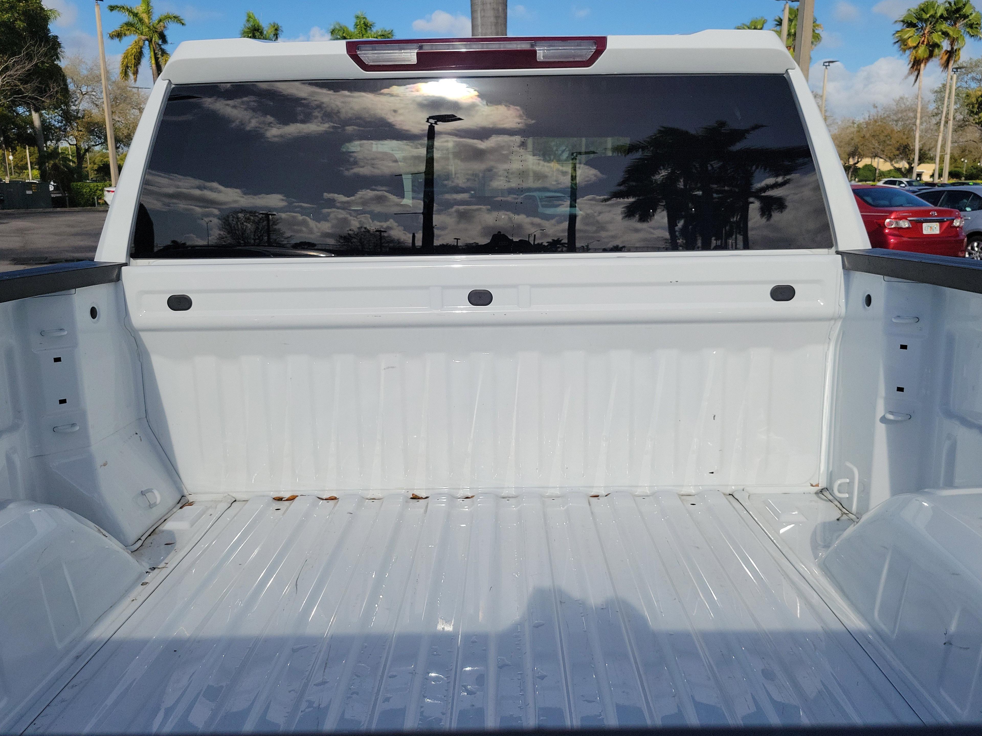 Chevrolet Silverado 1500 Custom Rwd Crew Cab - Thumbnail 9