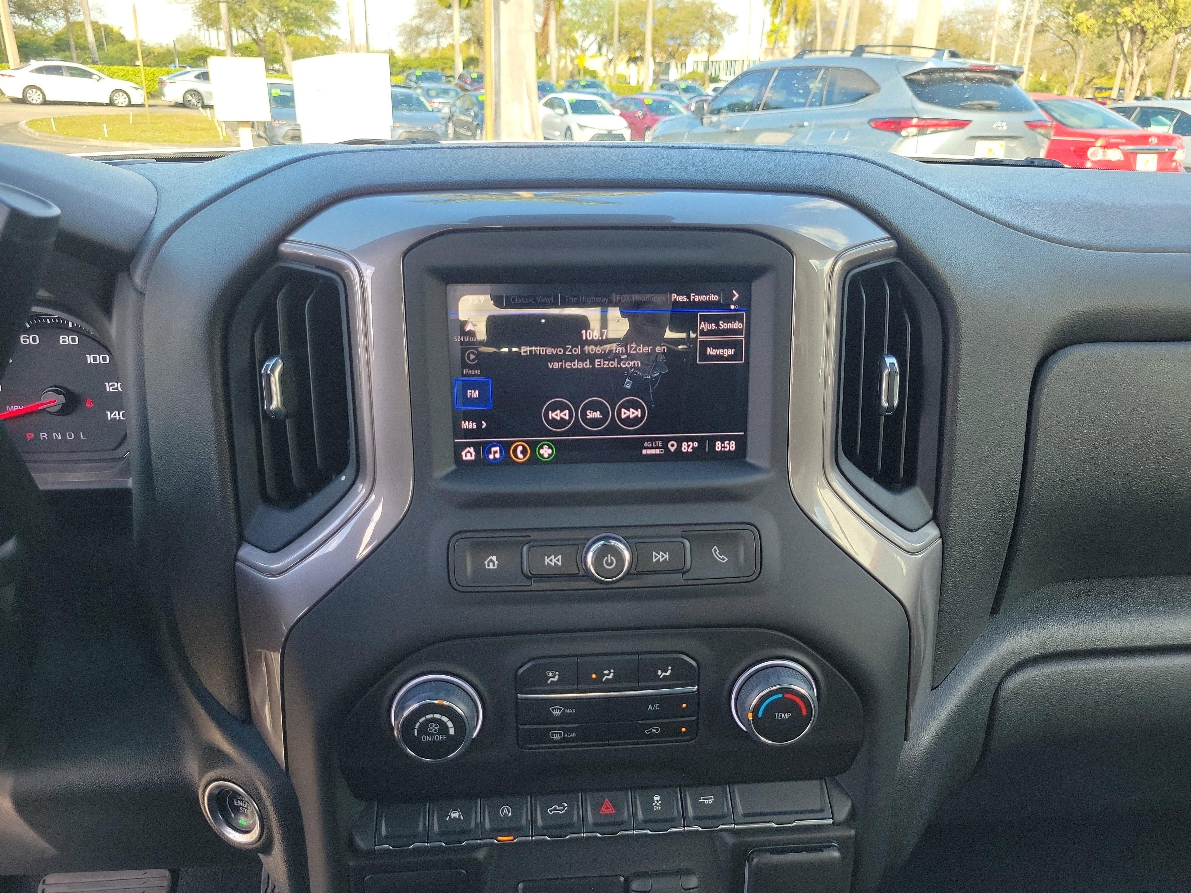 Chevrolet Silverado 1500 Custom Rwd Crew Cab - Thumbnail 20