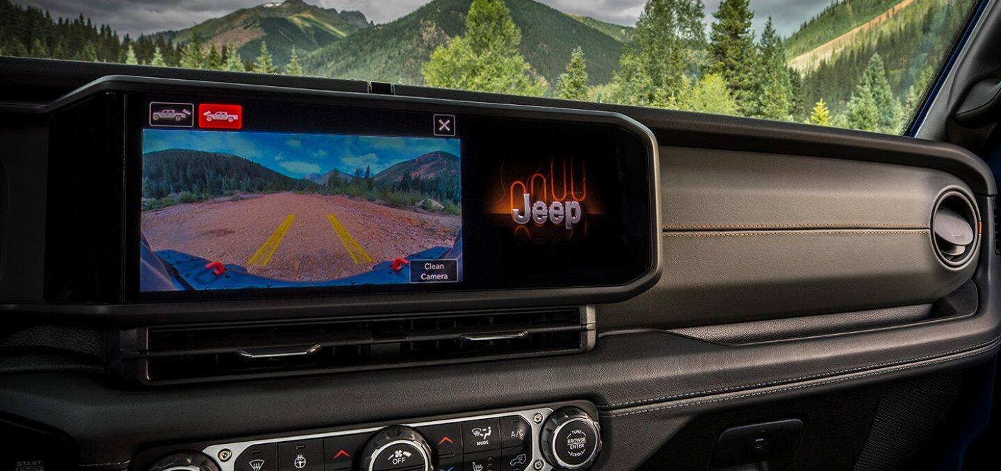 Jeep Gladiator | Daytona Dodge Chrysler Jeep Ram - Thumbnail 5