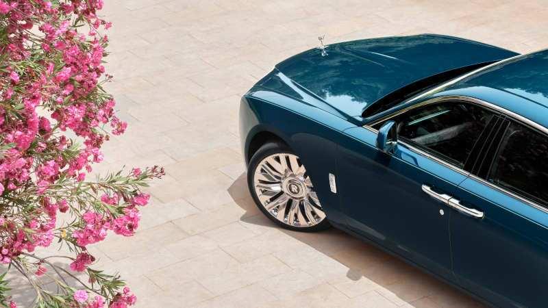 Rolls-Royce Ghost Arrives - Thumbnail 5