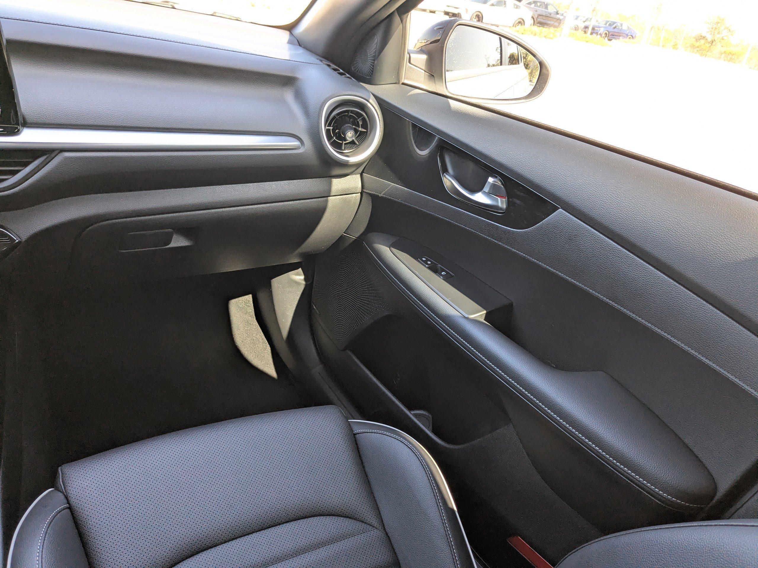 Kia Forte Gt-Line - Thumbnail 20