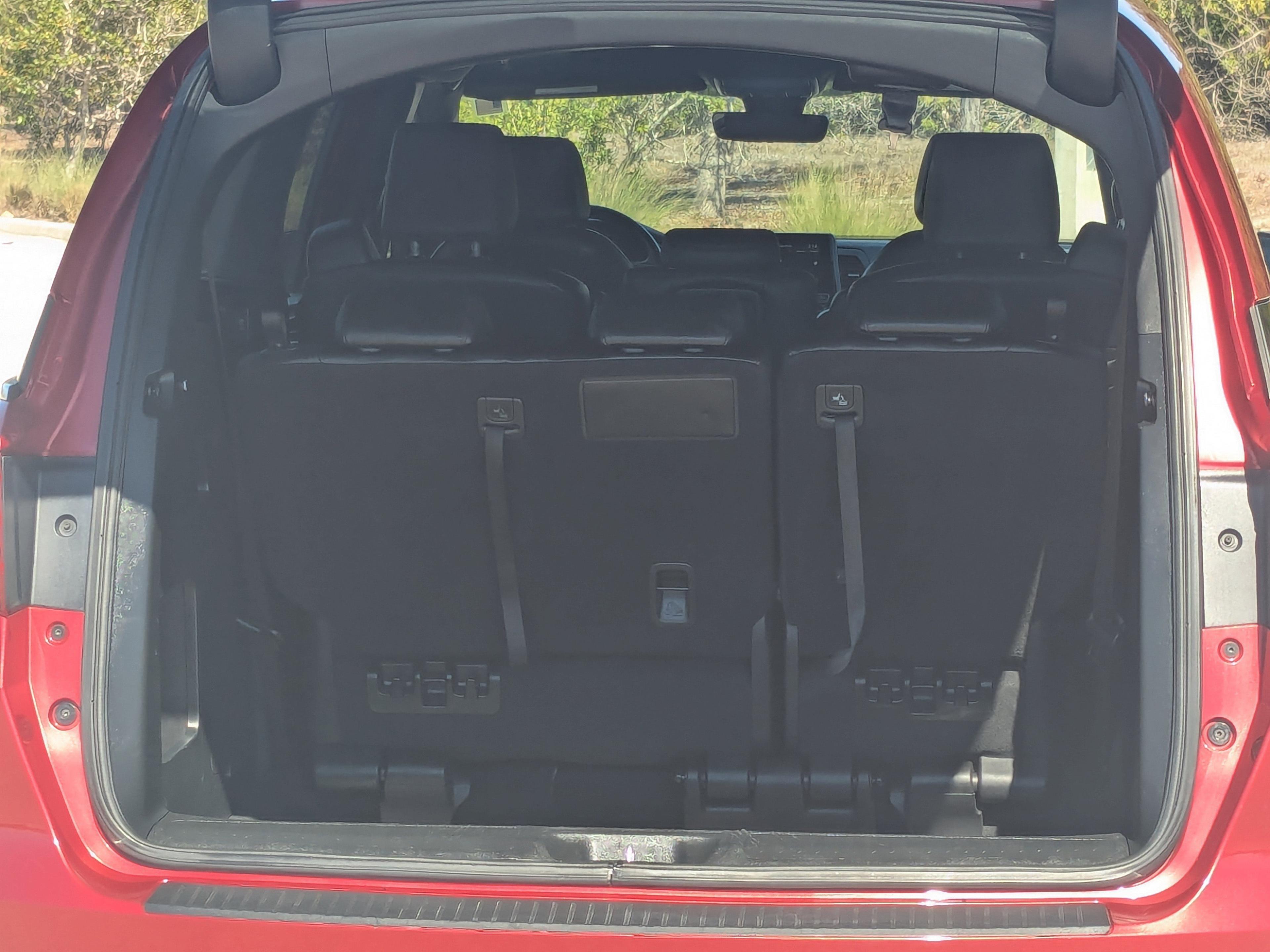 Honda Odyssey Sport - Thumbnail 14