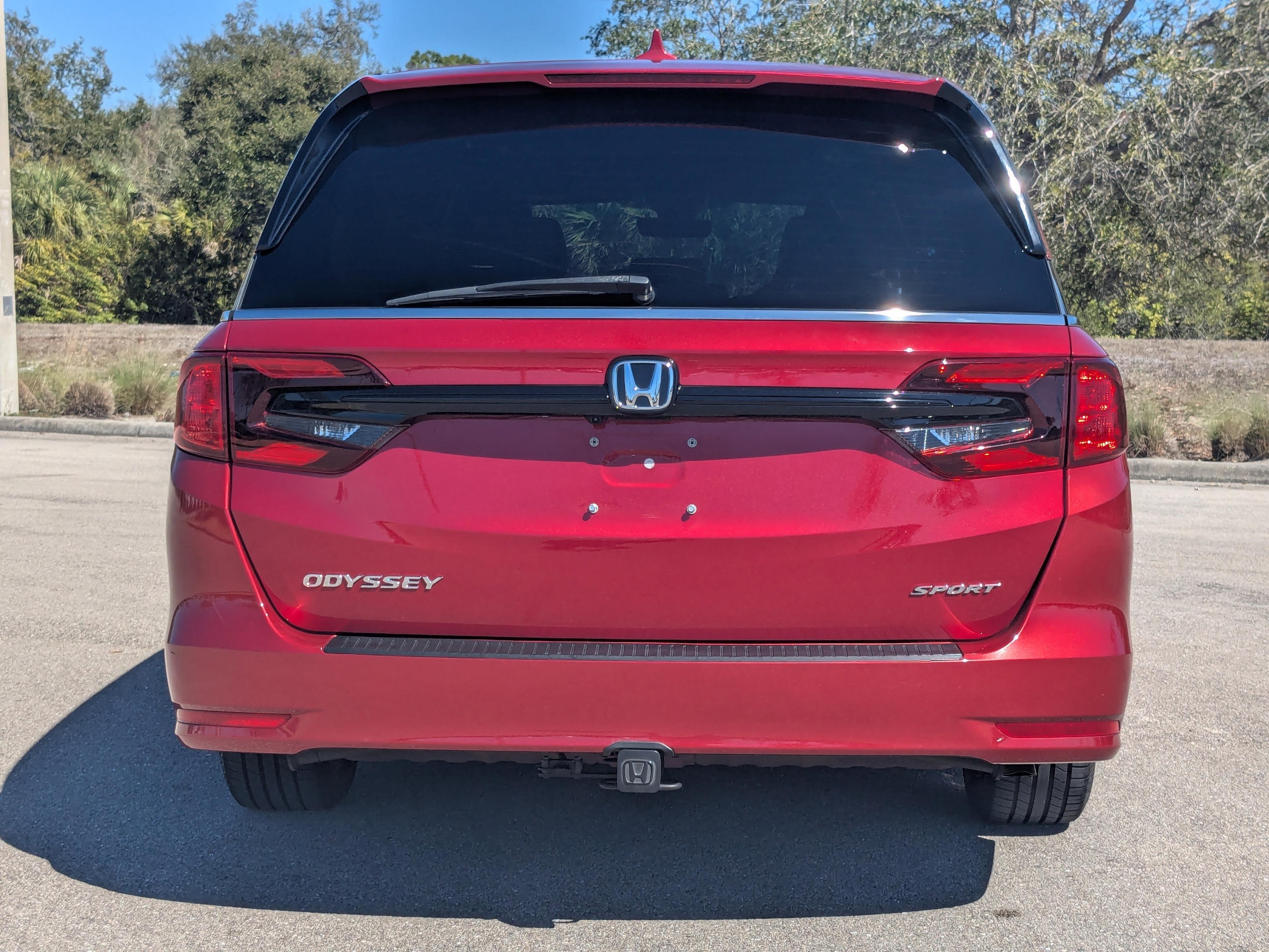 Honda Odyssey Sport - Thumbnail 7