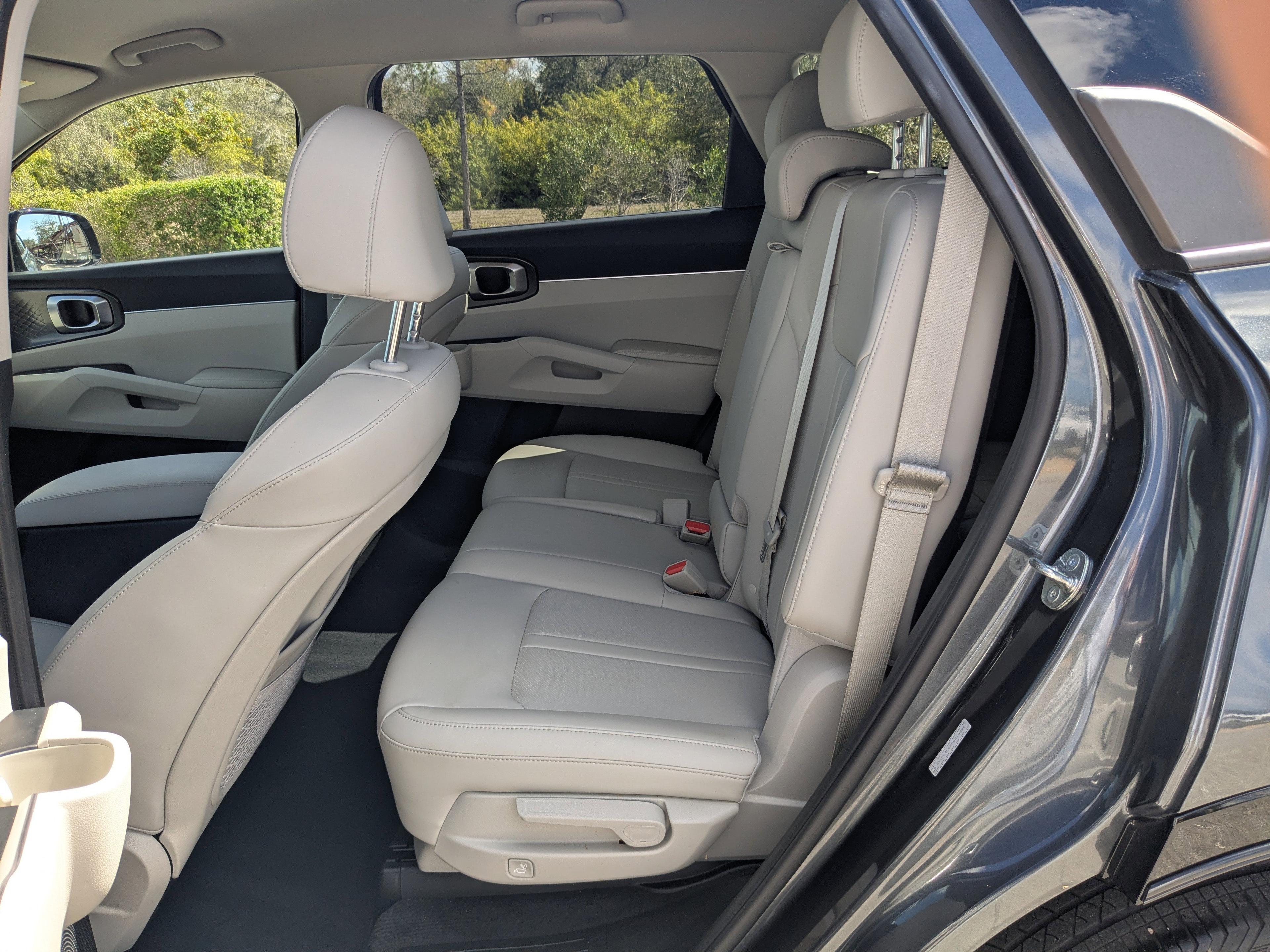 Kia Sorento S - Thumbnail 18