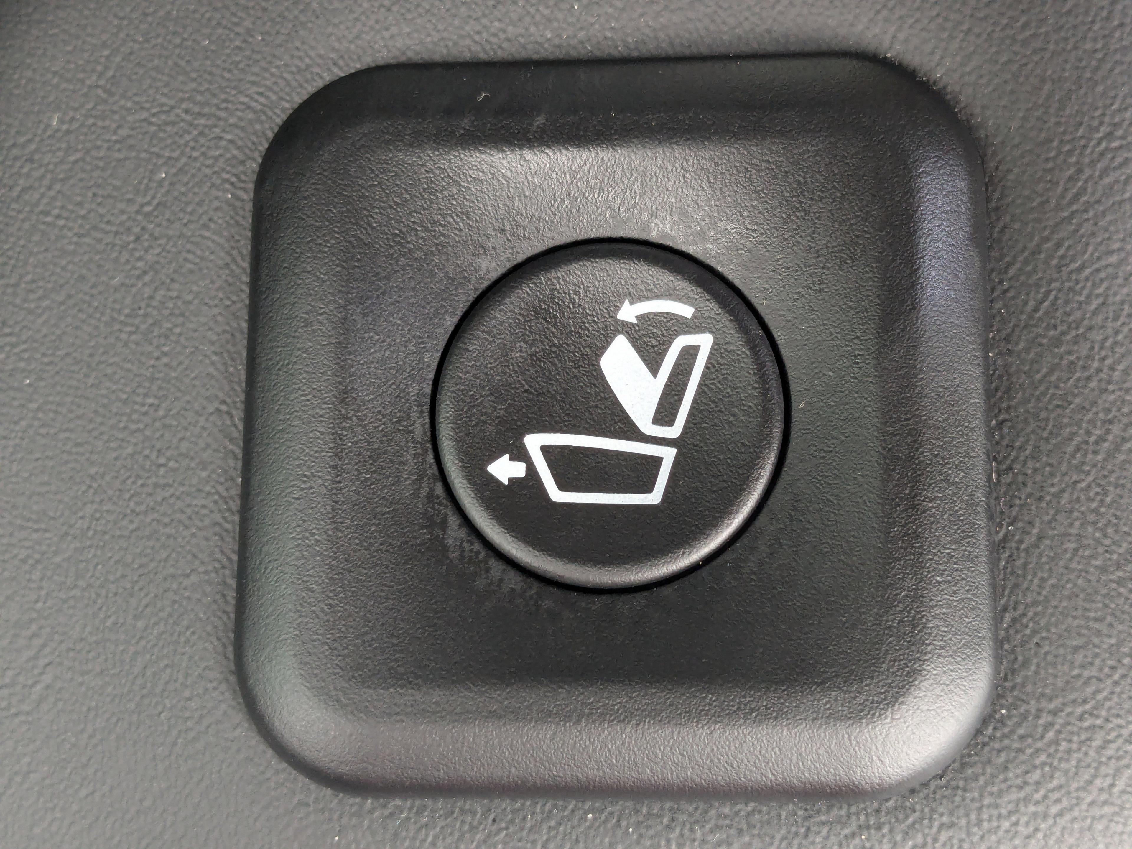 Kia Sorento S - Thumbnail 17