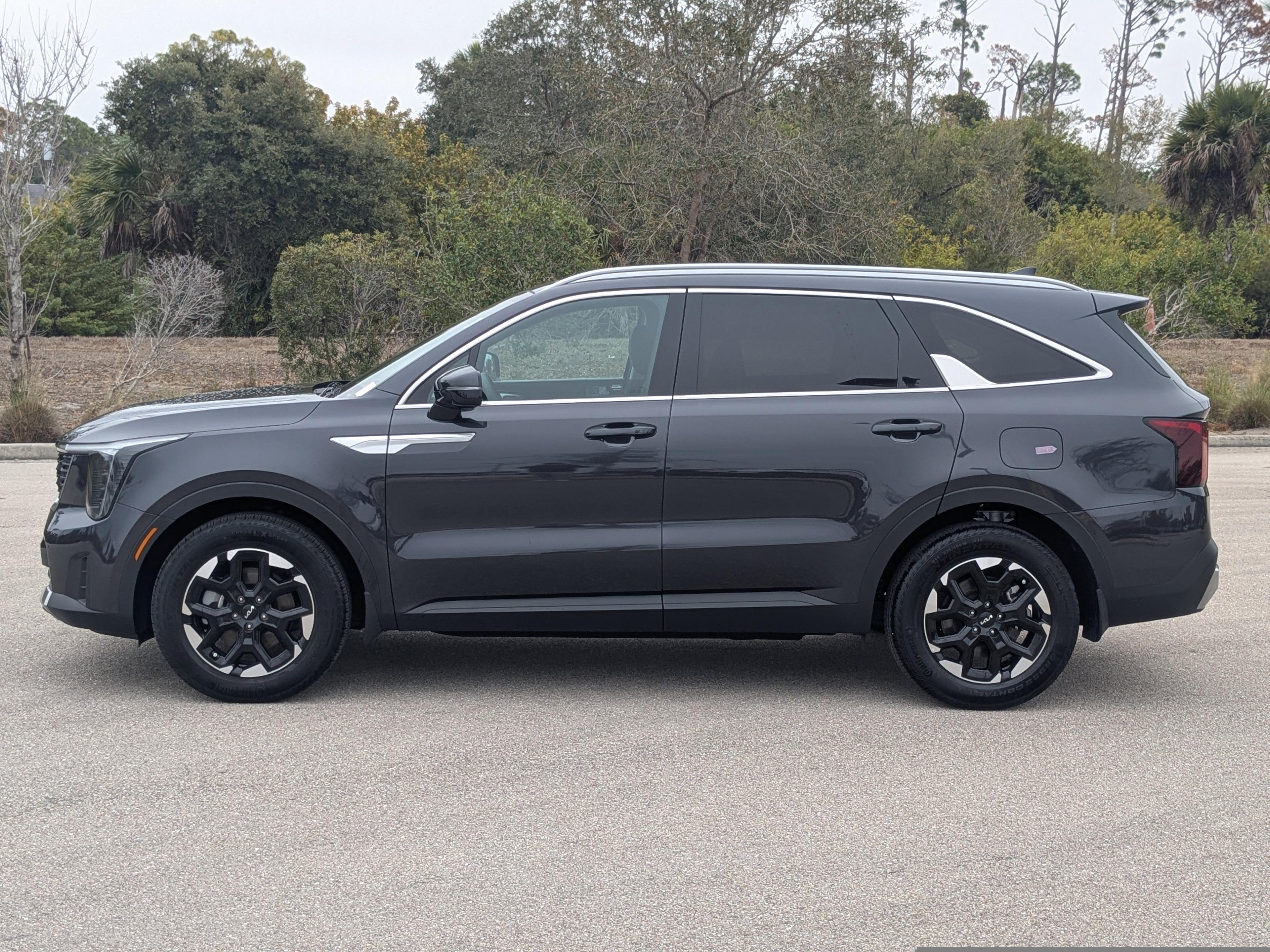 Kia Sorento S - Thumbnail 8