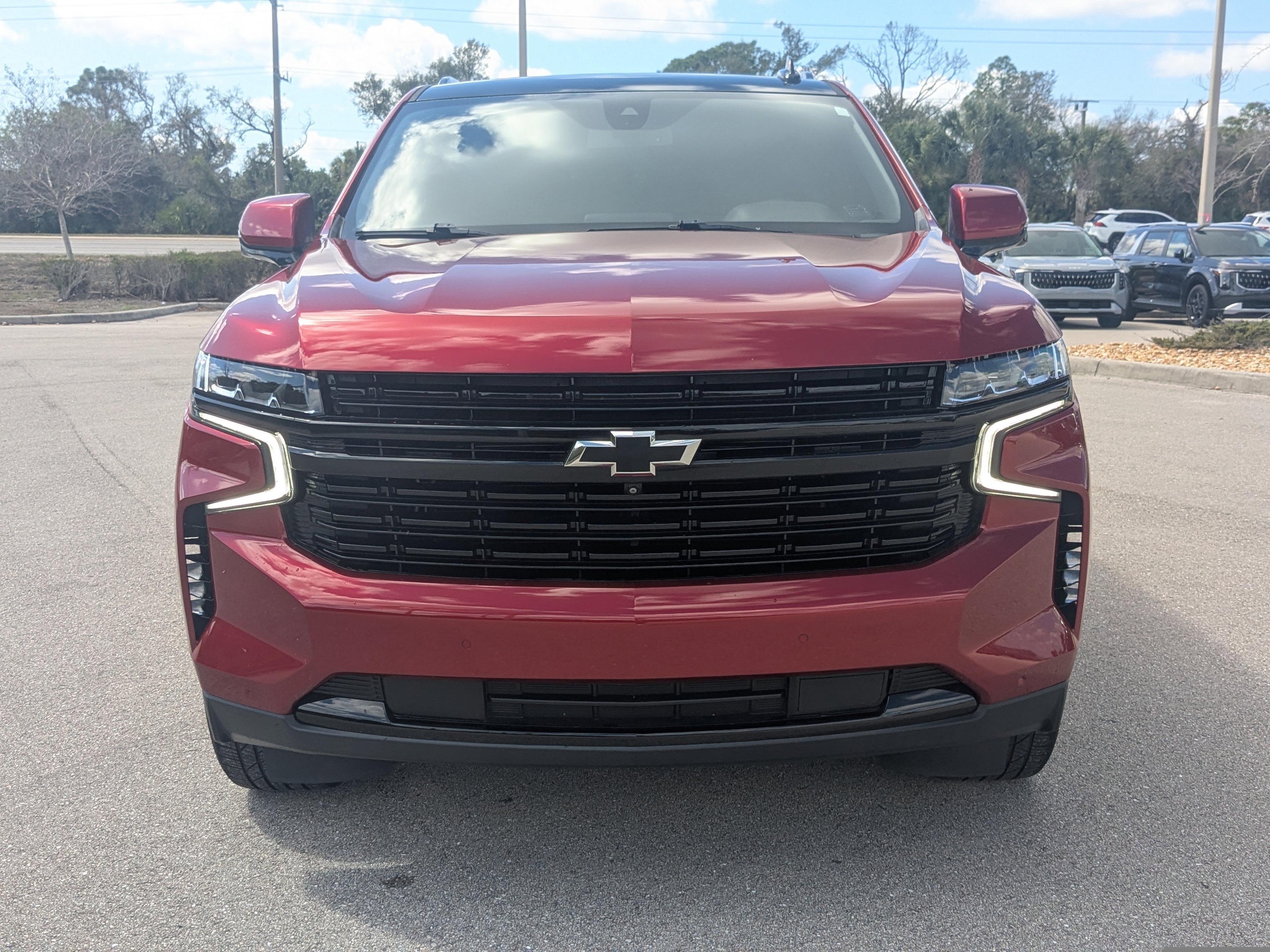 Chevrolet Suburban Rst - Thumbnail 4