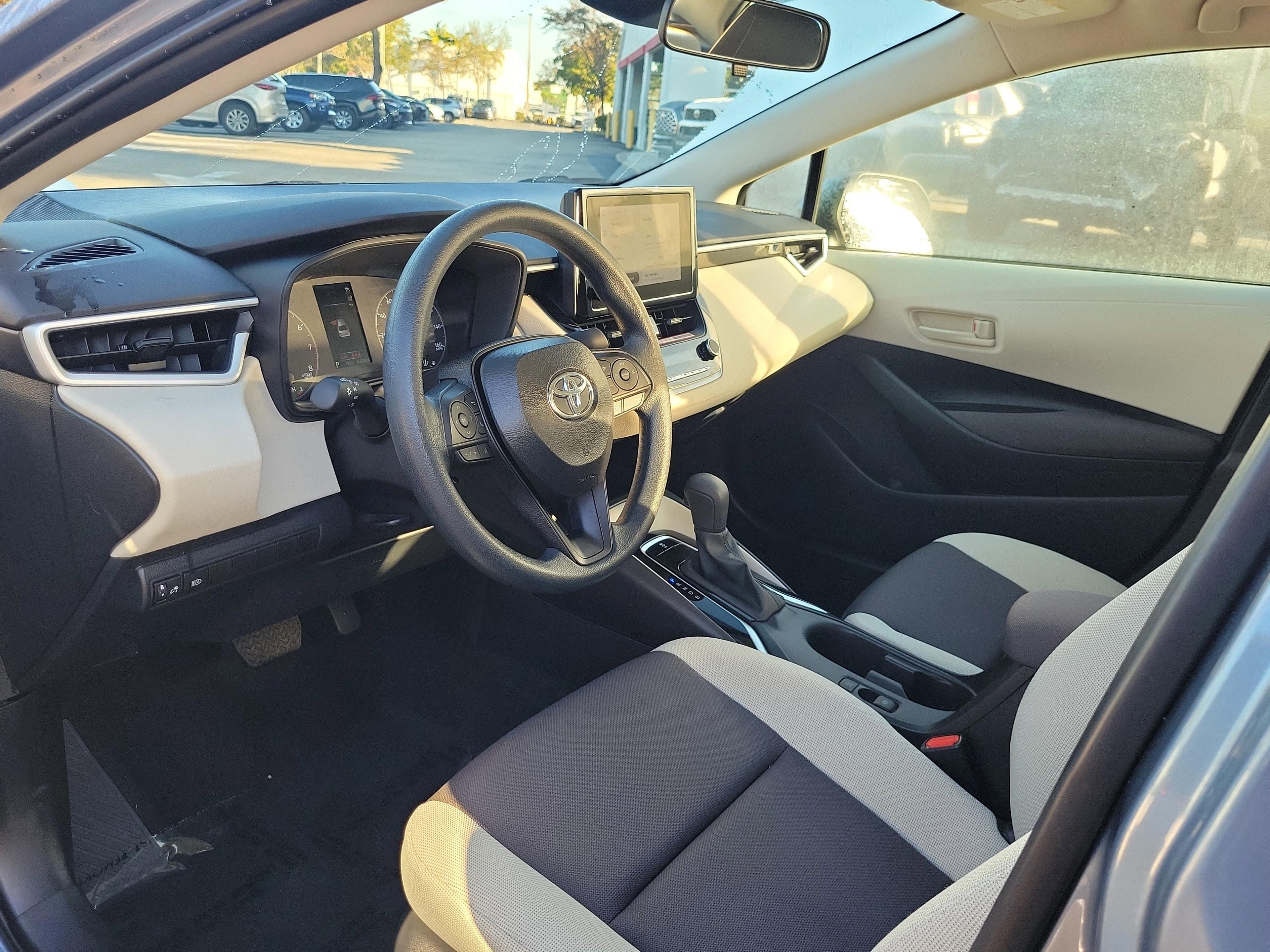 Toyota Corolla Le Fwd - Thumbnail 13