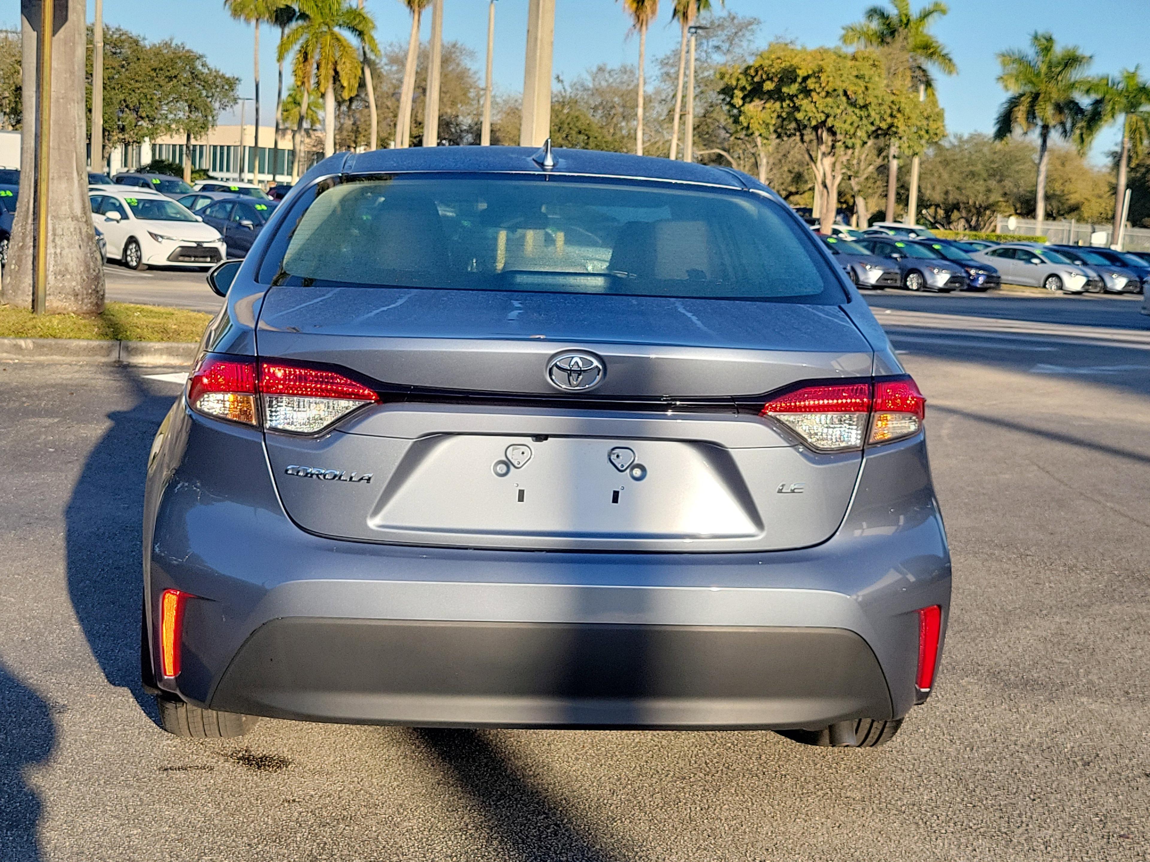 Toyota Corolla Le Fwd - Thumbnail 7