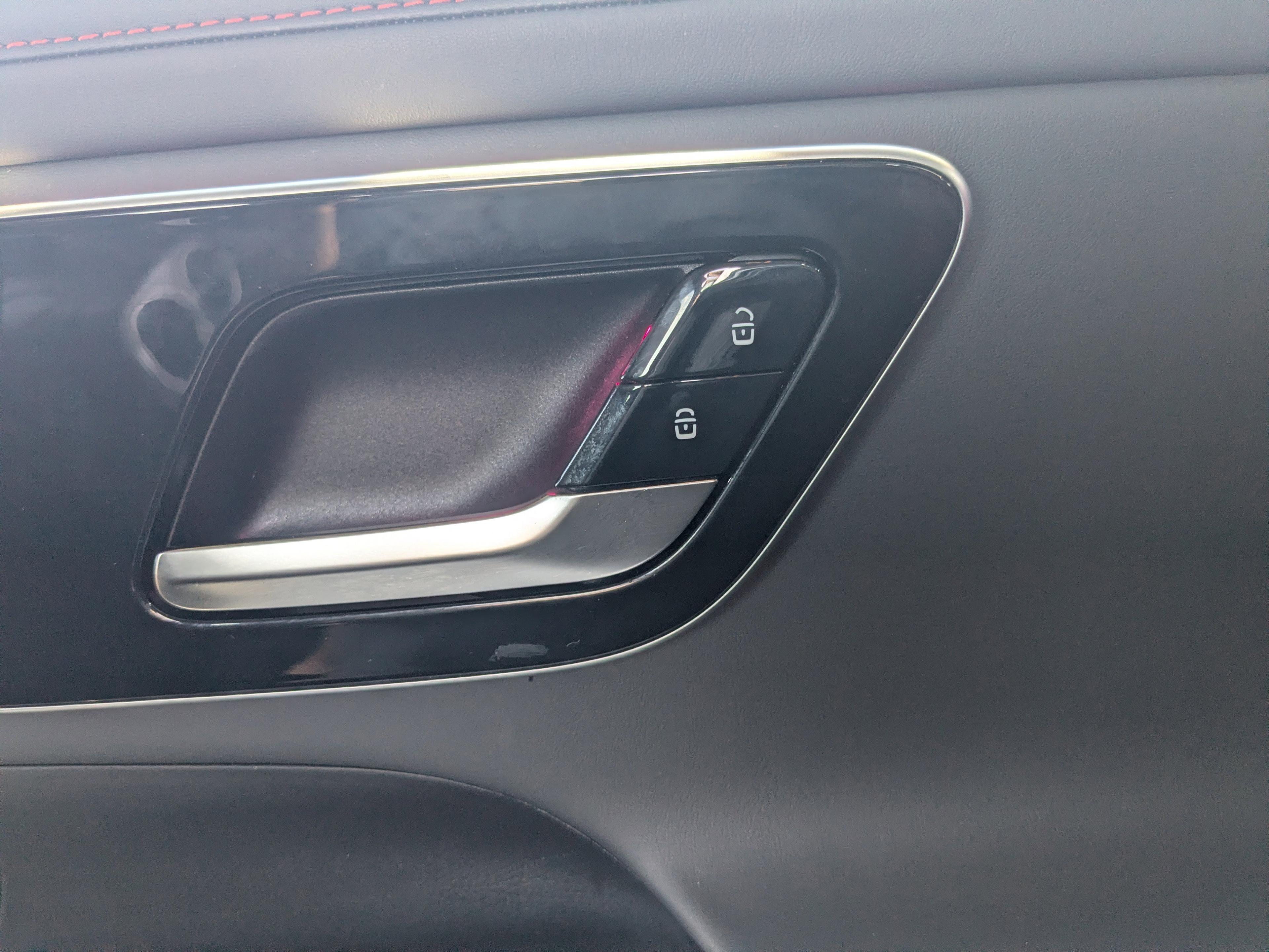 Mercedes-Benz Glc Amg® 43 - Thumbnail 19