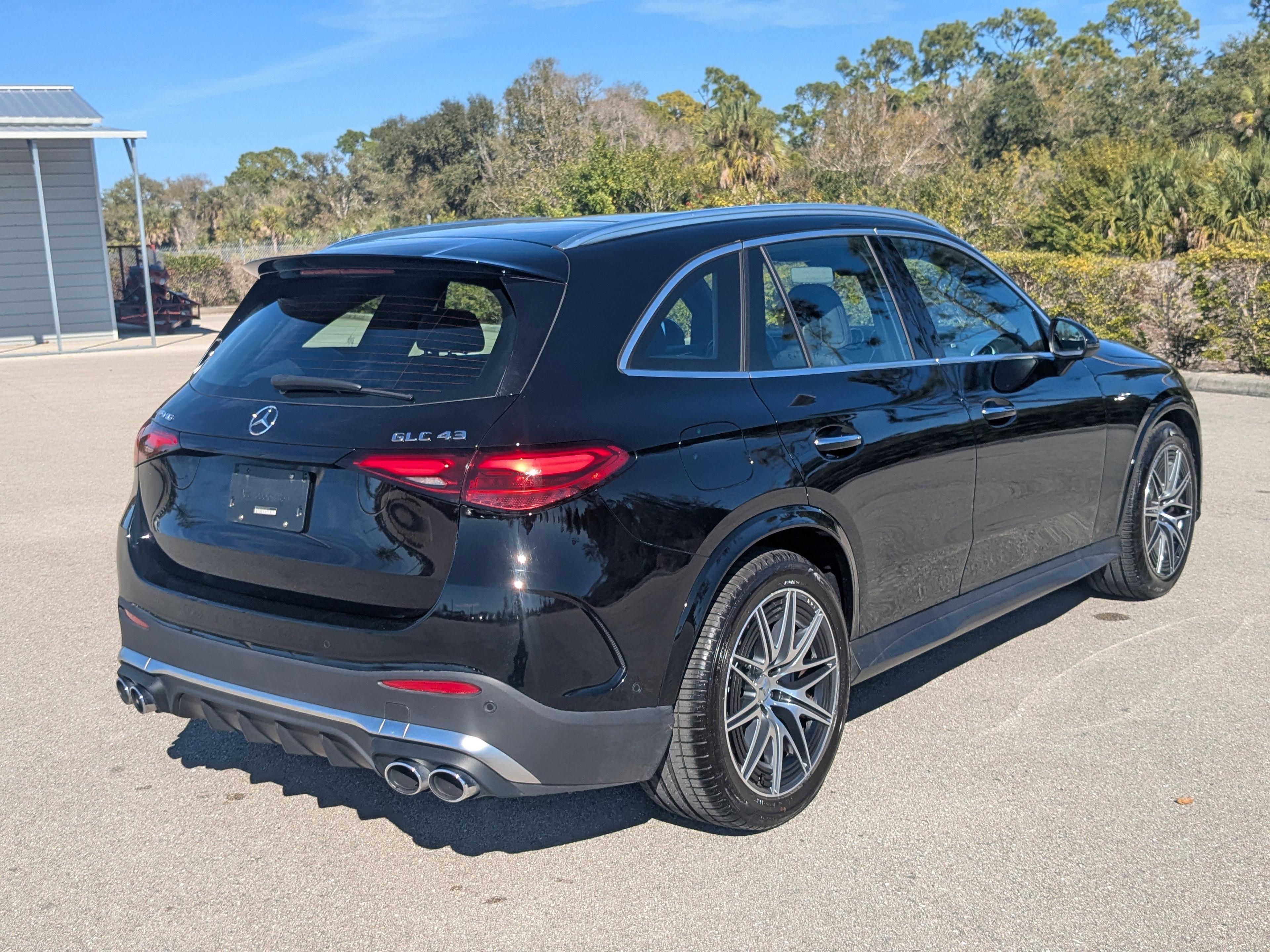 Mercedes-Benz Glc Amg® 43 - Thumbnail 6