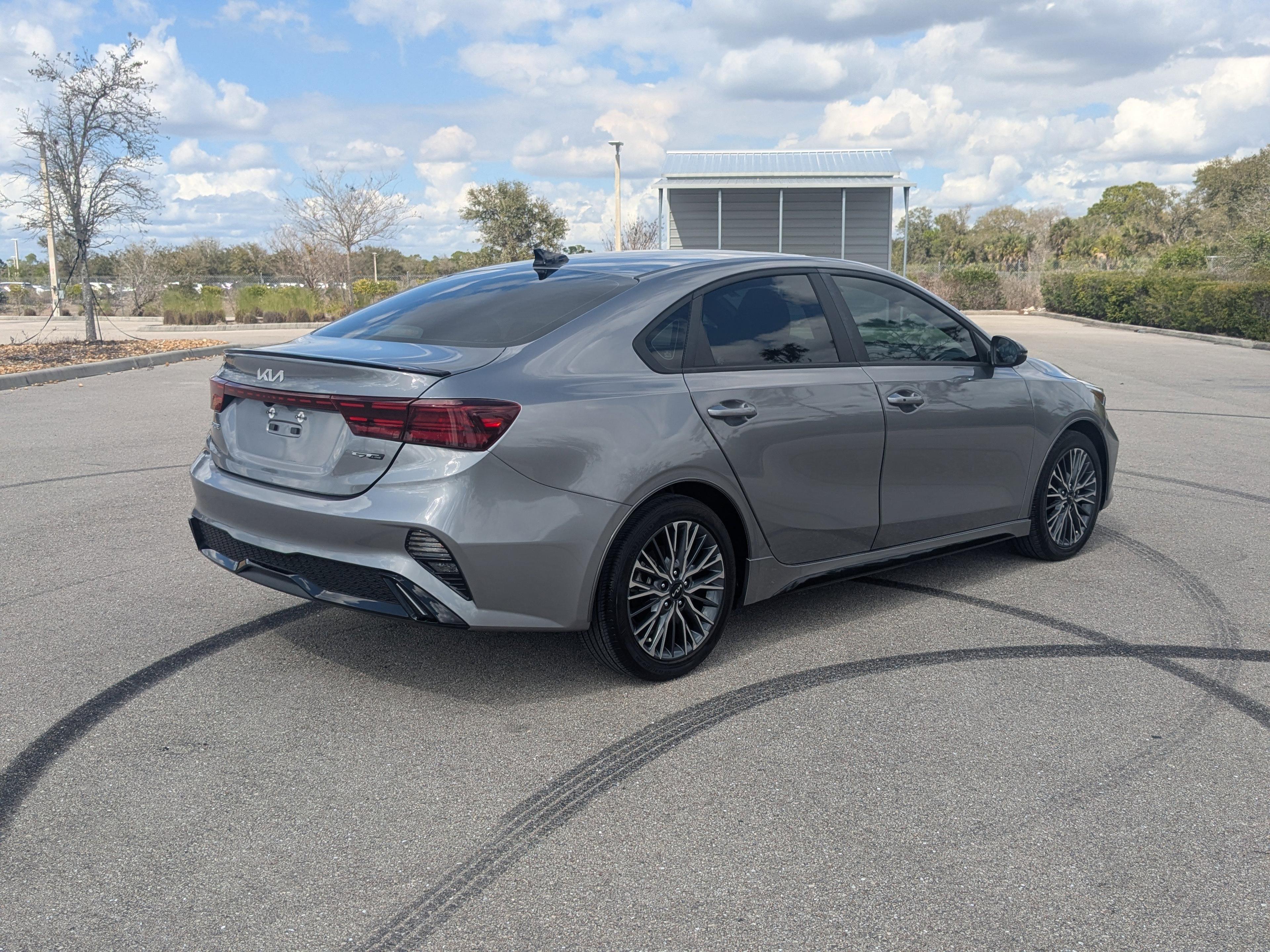 Kia Forte Gt-Line - Thumbnail 6