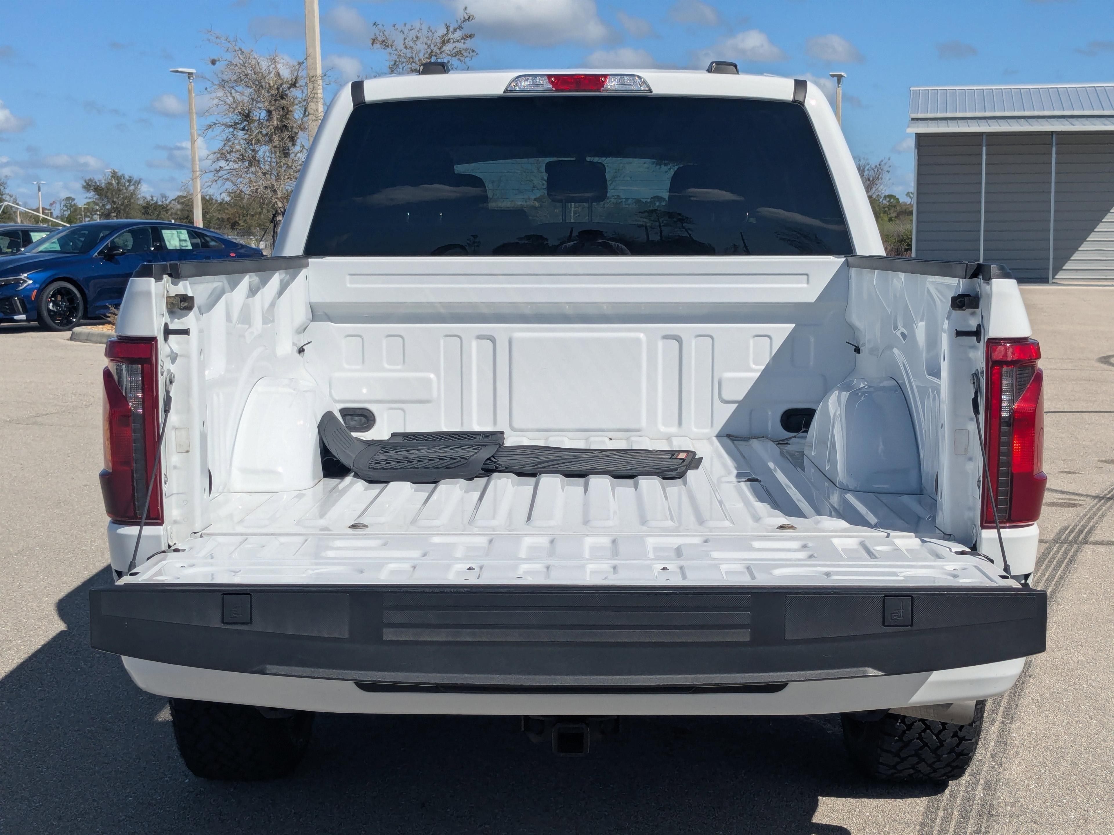 Ford F-150 Stx - Thumbnail 14