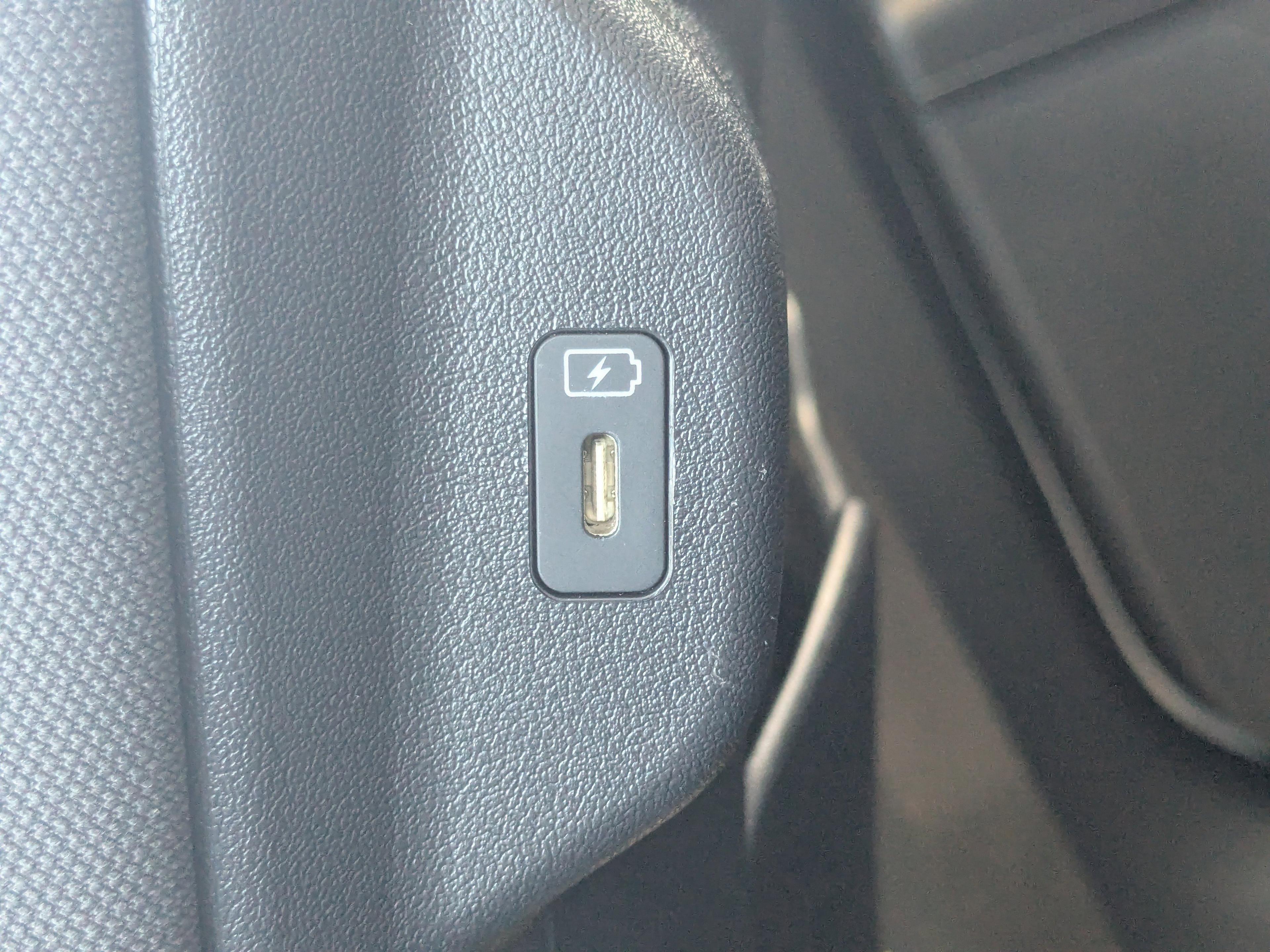 Kia Niro Lx - Thumbnail 17