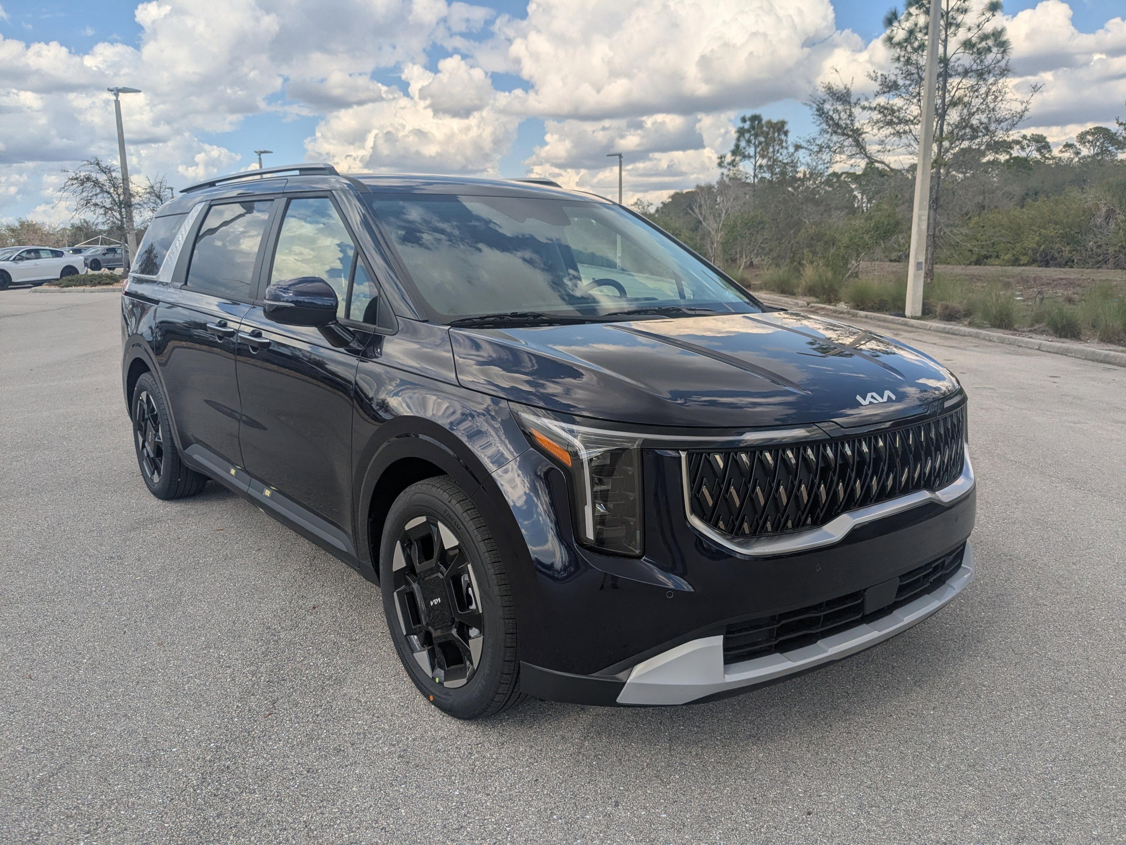 Kia Carnival Mpv Ex - Thumbnail 5