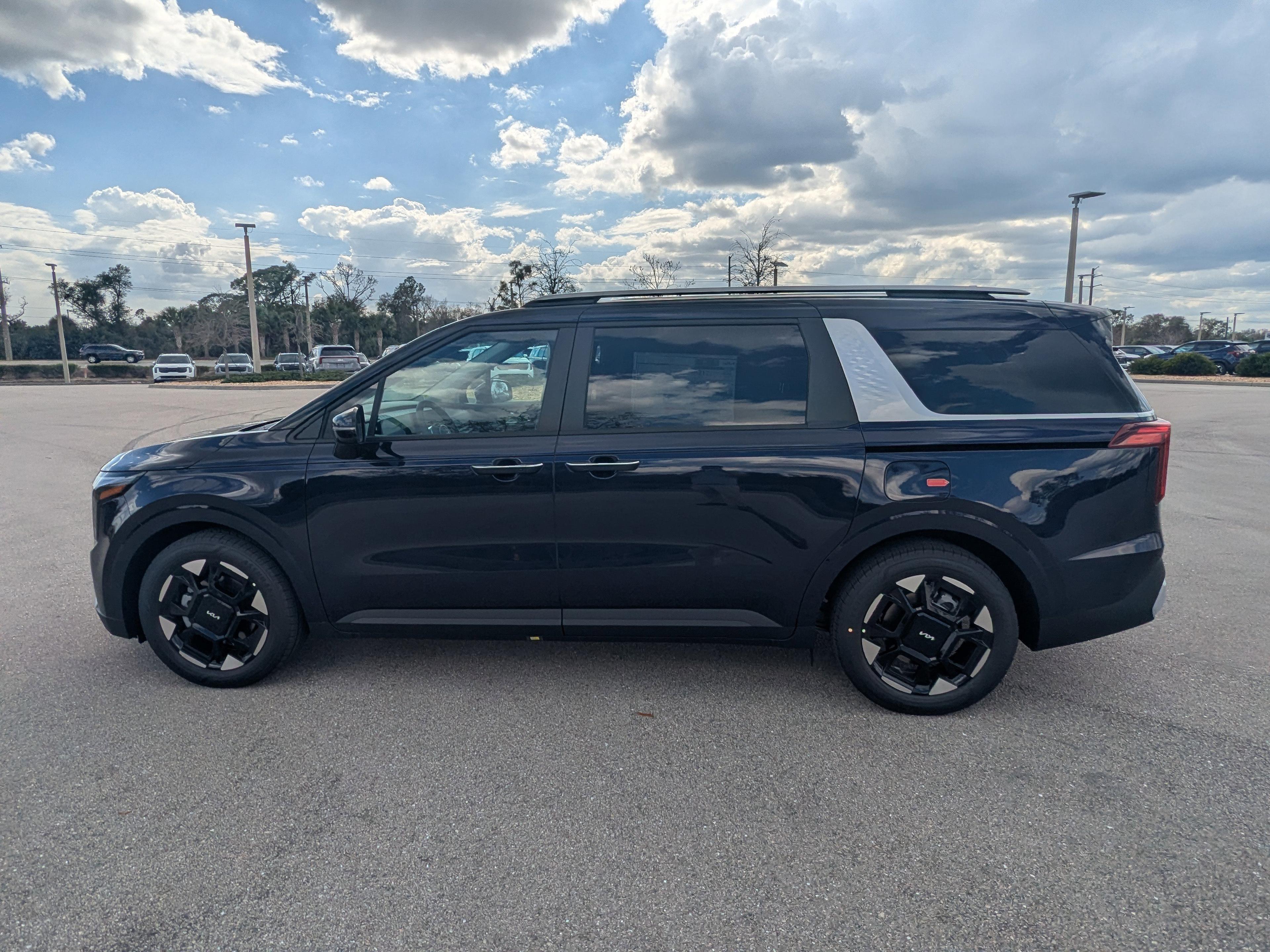 Kia Carnival Mpv Ex - Thumbnail 10