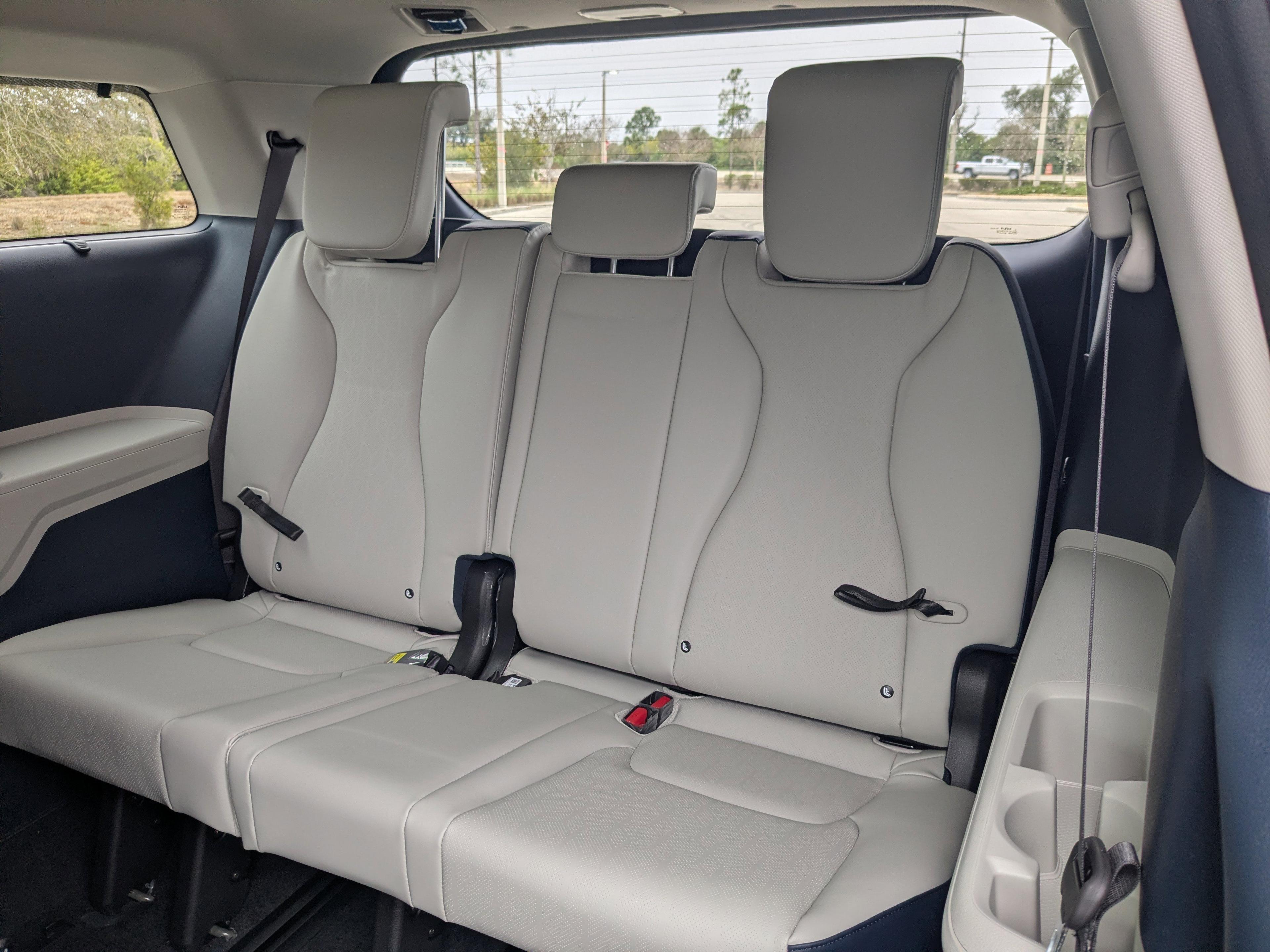 Kia Carnival Mpv Hybrid Ex - Thumbnail 17