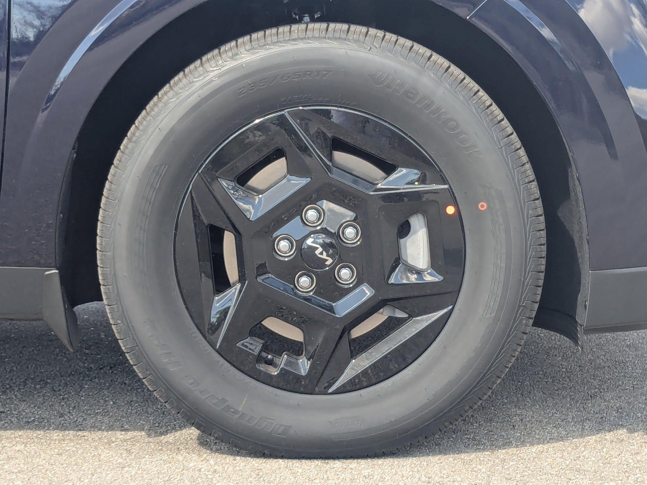 Kia Carnival Mpv Lxs - Thumbnail 12