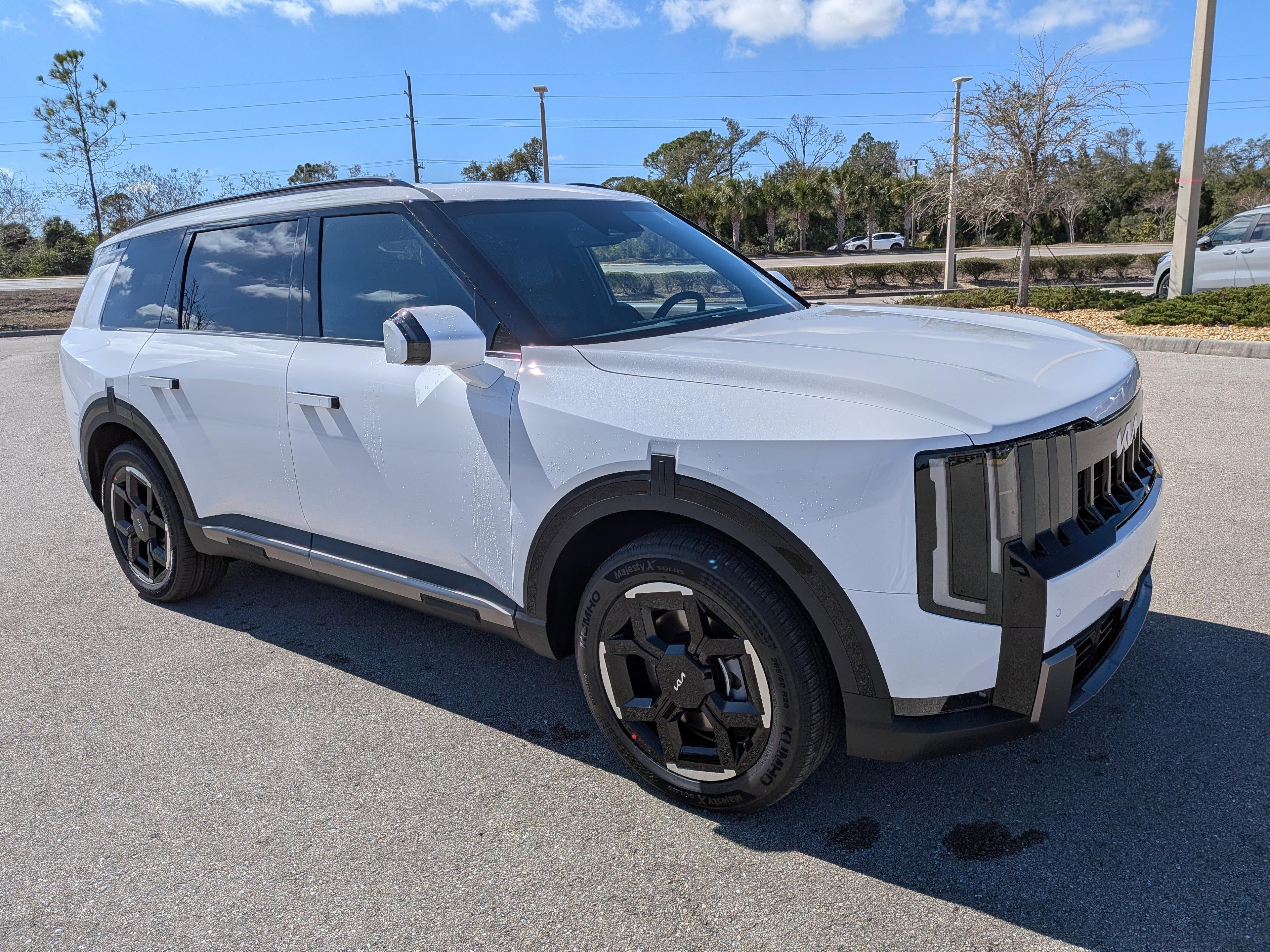 Kia Telluride Ex - Thumbnail 3