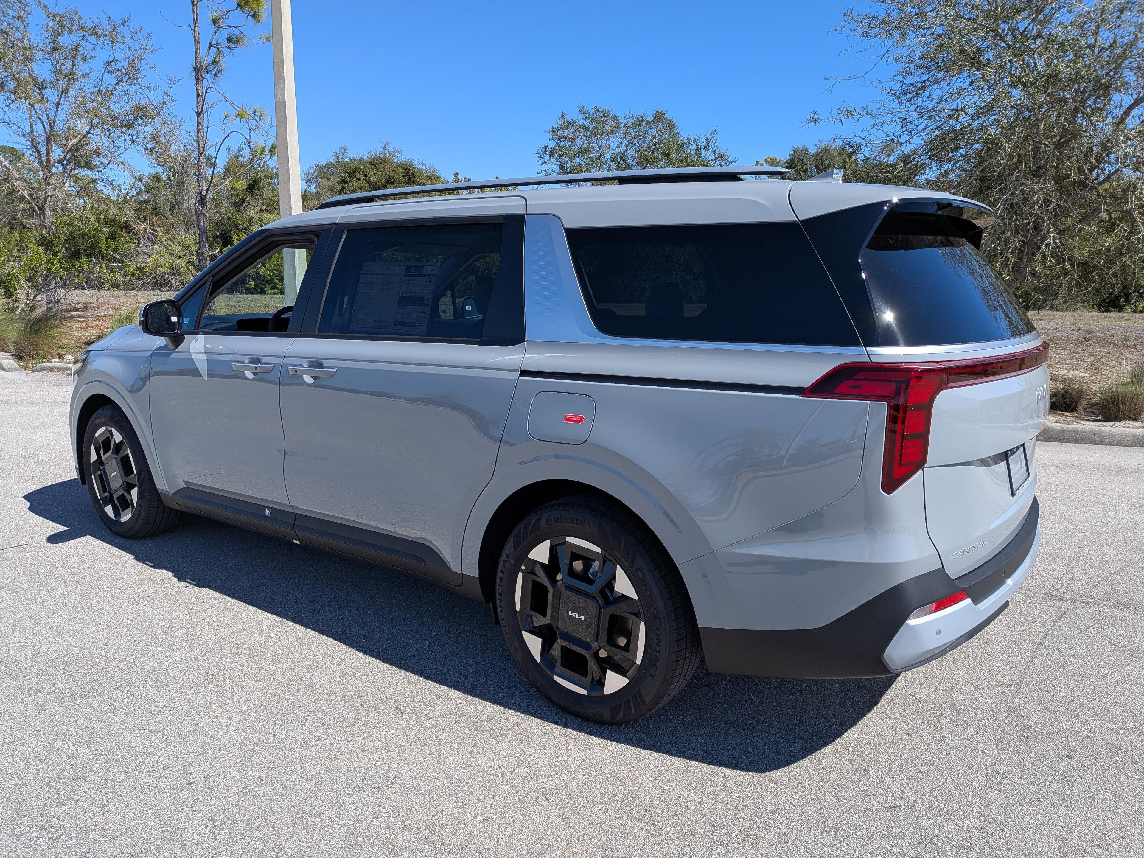 Kia Carnival Mpv Ex - Thumbnail 8