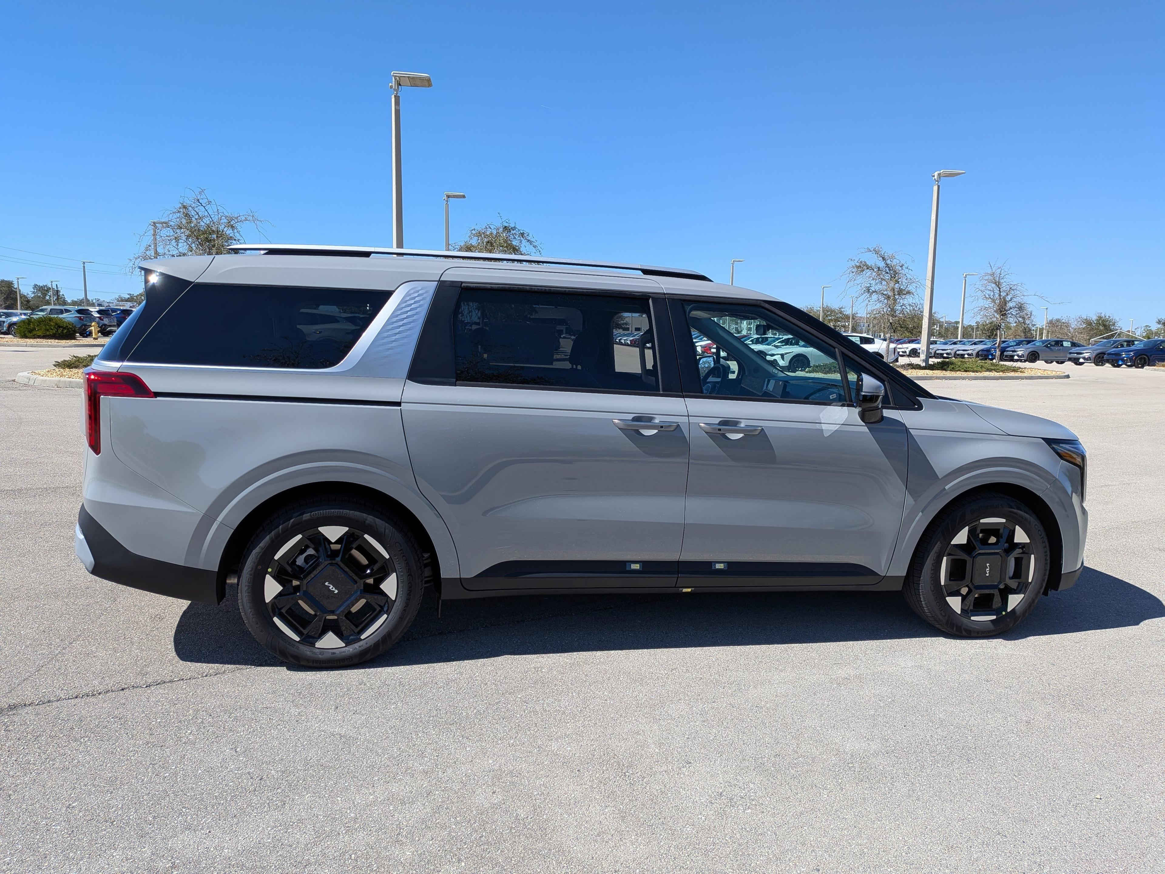 Kia Carnival Mpv Ex - Thumbnail 5