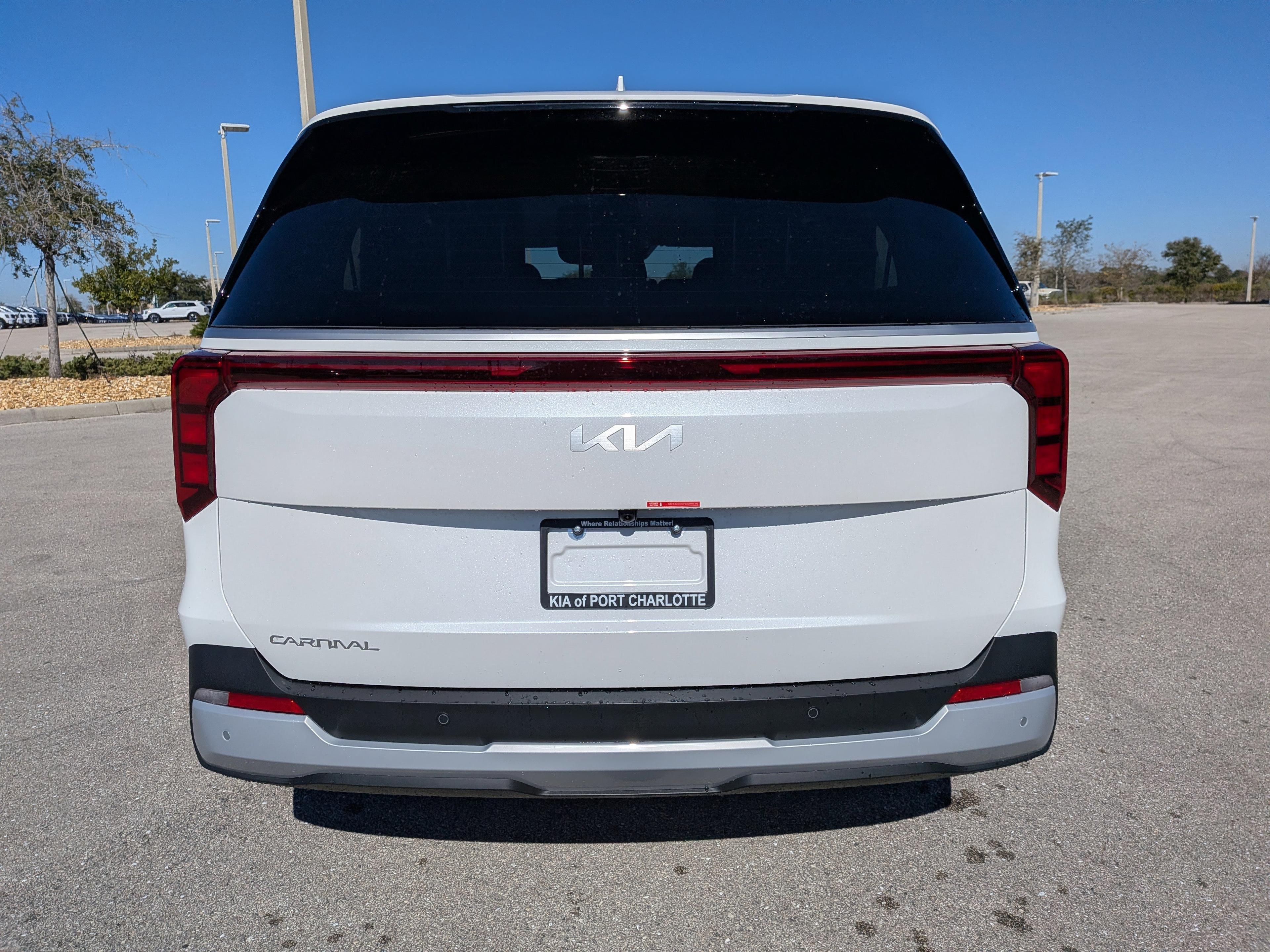 Kia Carnival Mpv Ex - Thumbnail 7