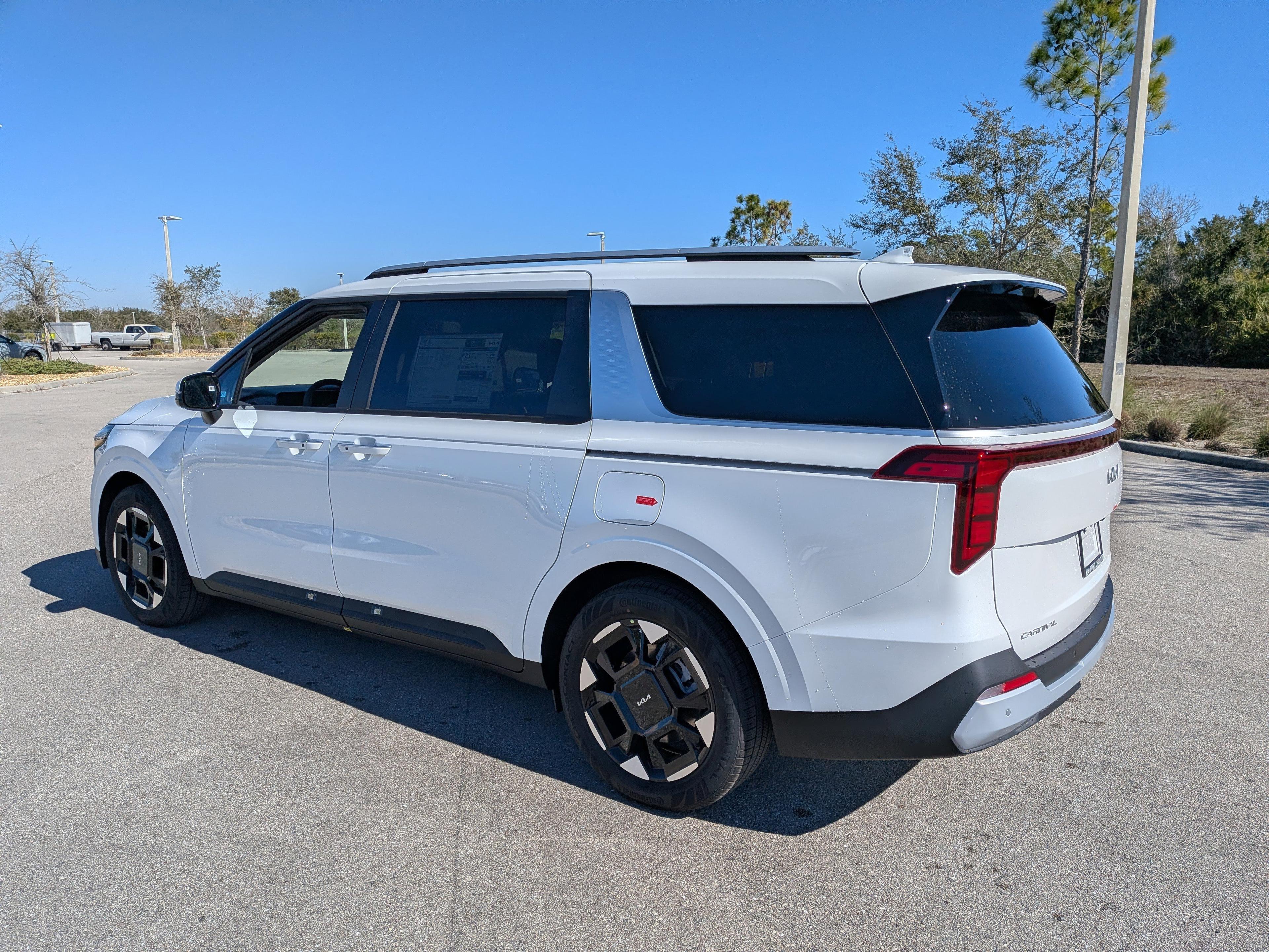 Kia Carnival Mpv Ex - Thumbnail 8