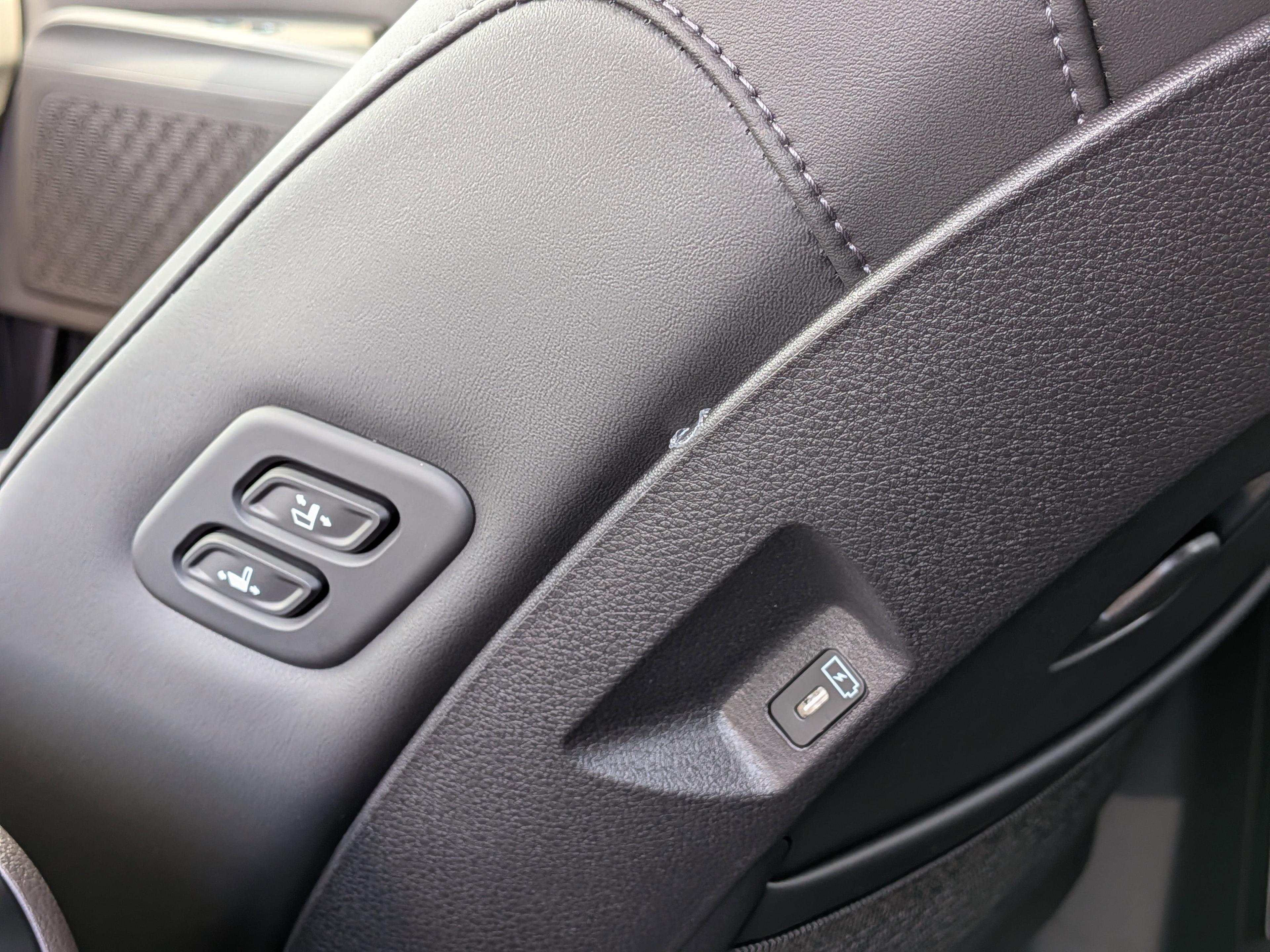 Kia Carnival Mpv Ex - Thumbnail 19