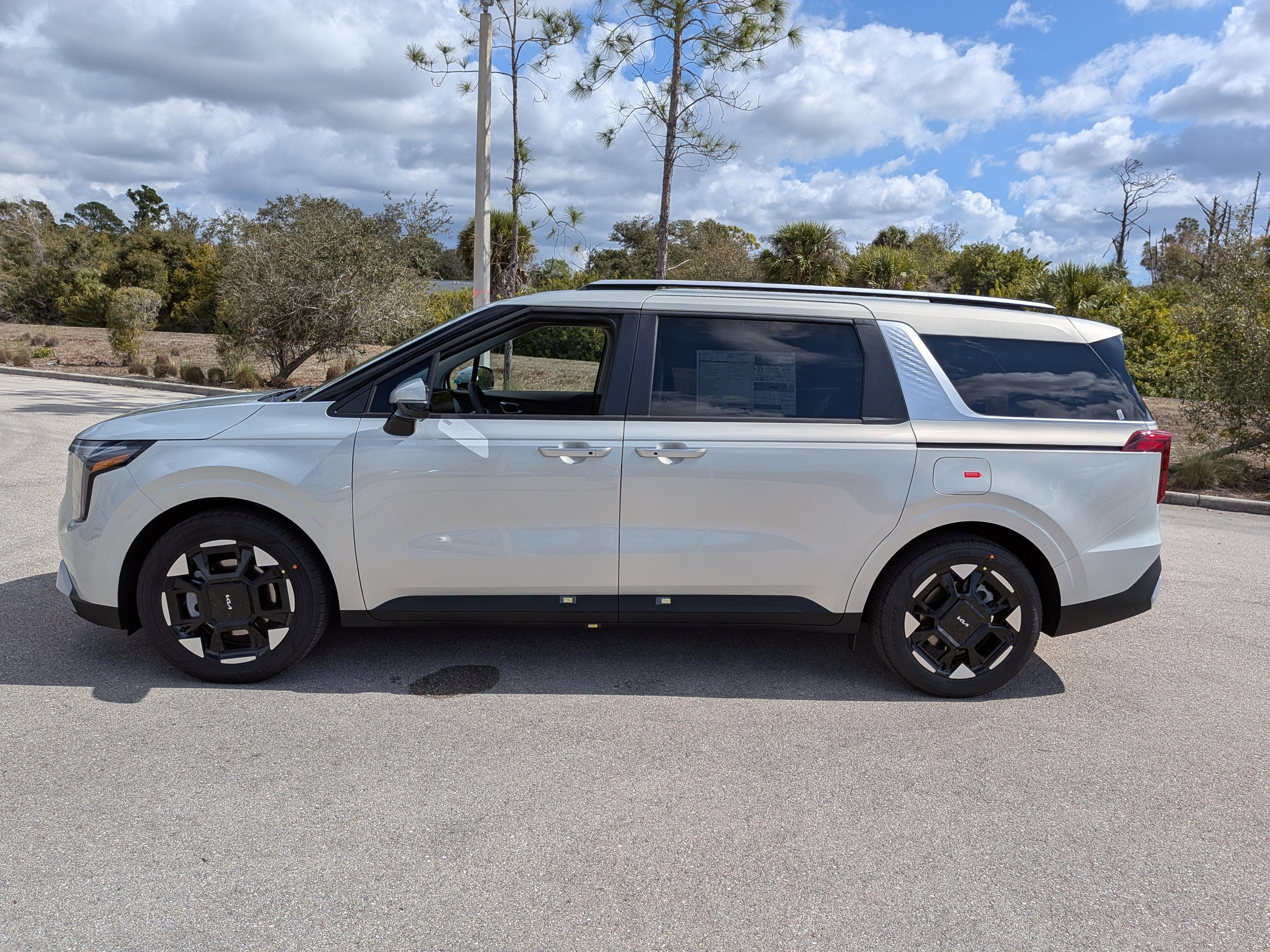 Kia Carnival Mpv Ex - Thumbnail 7