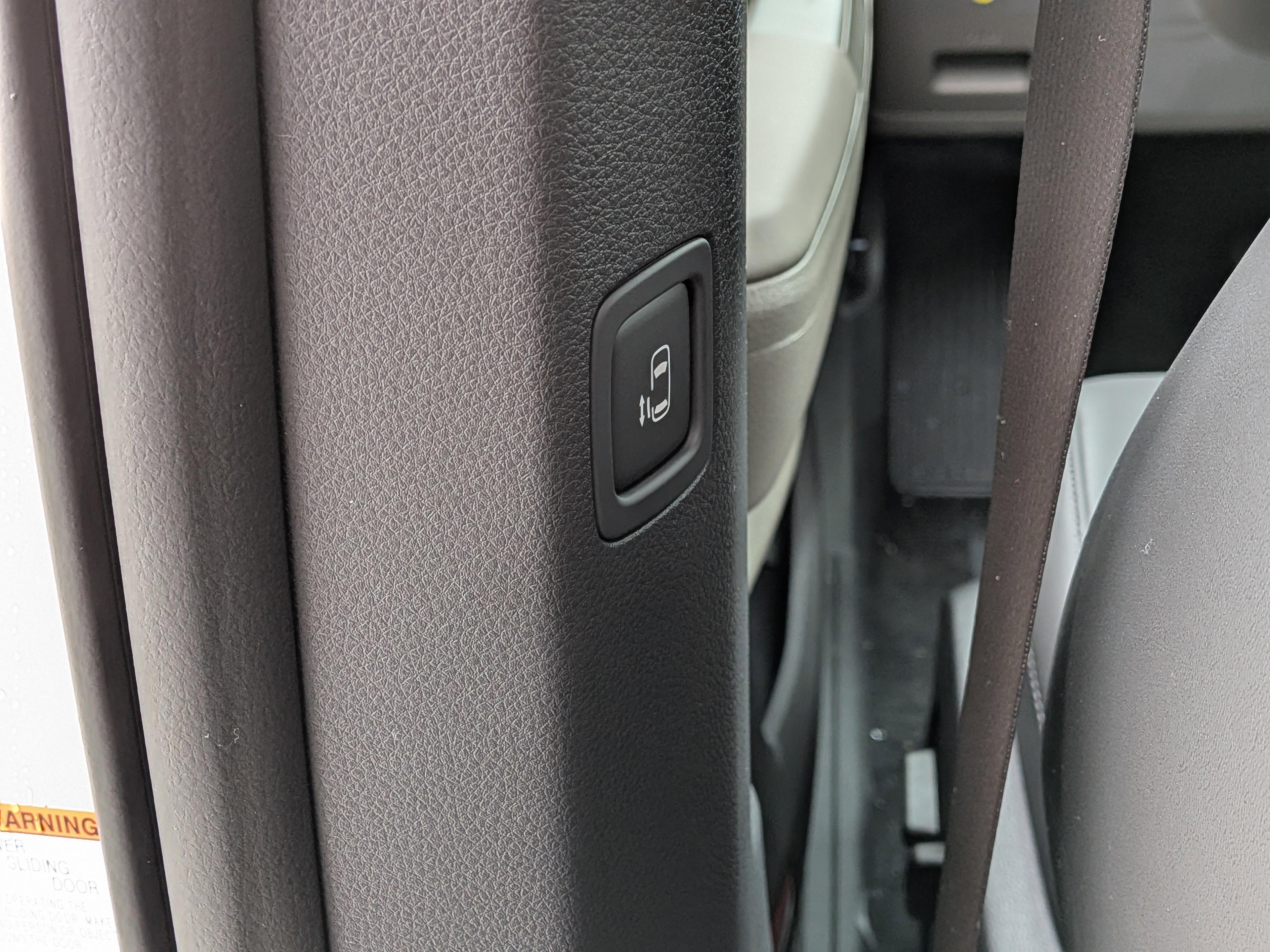 Kia Carnival Mpv Ex - Thumbnail 19