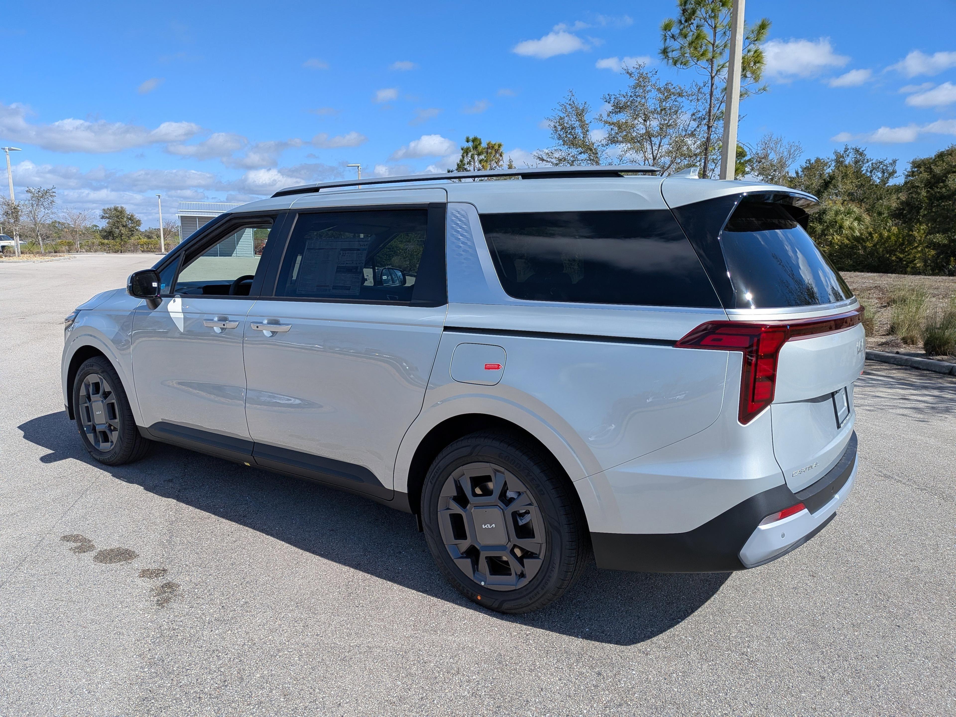 Kia Carnival Mpv Ex - Thumbnail 8