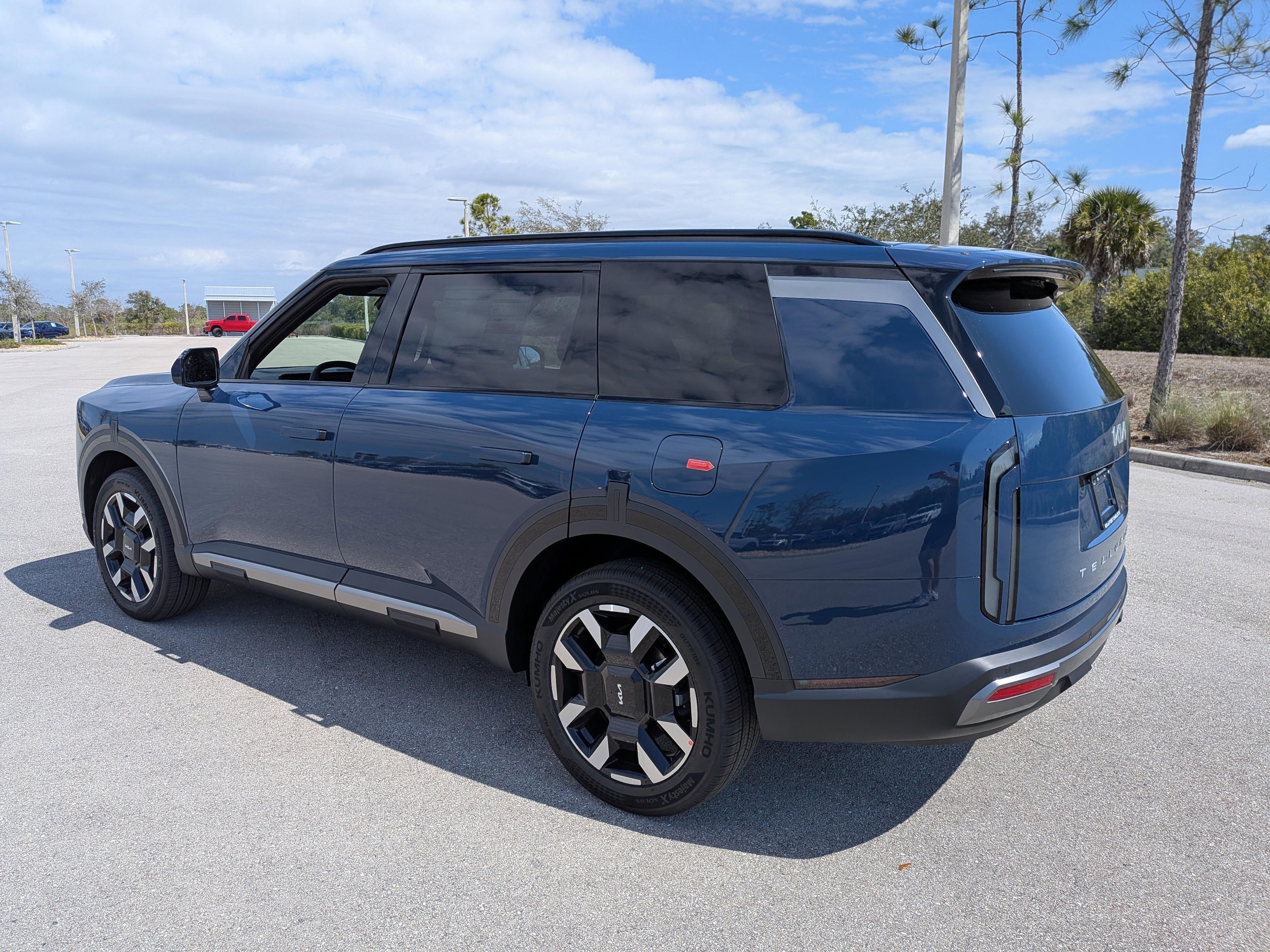 Kia Telluride S - Thumbnail 8