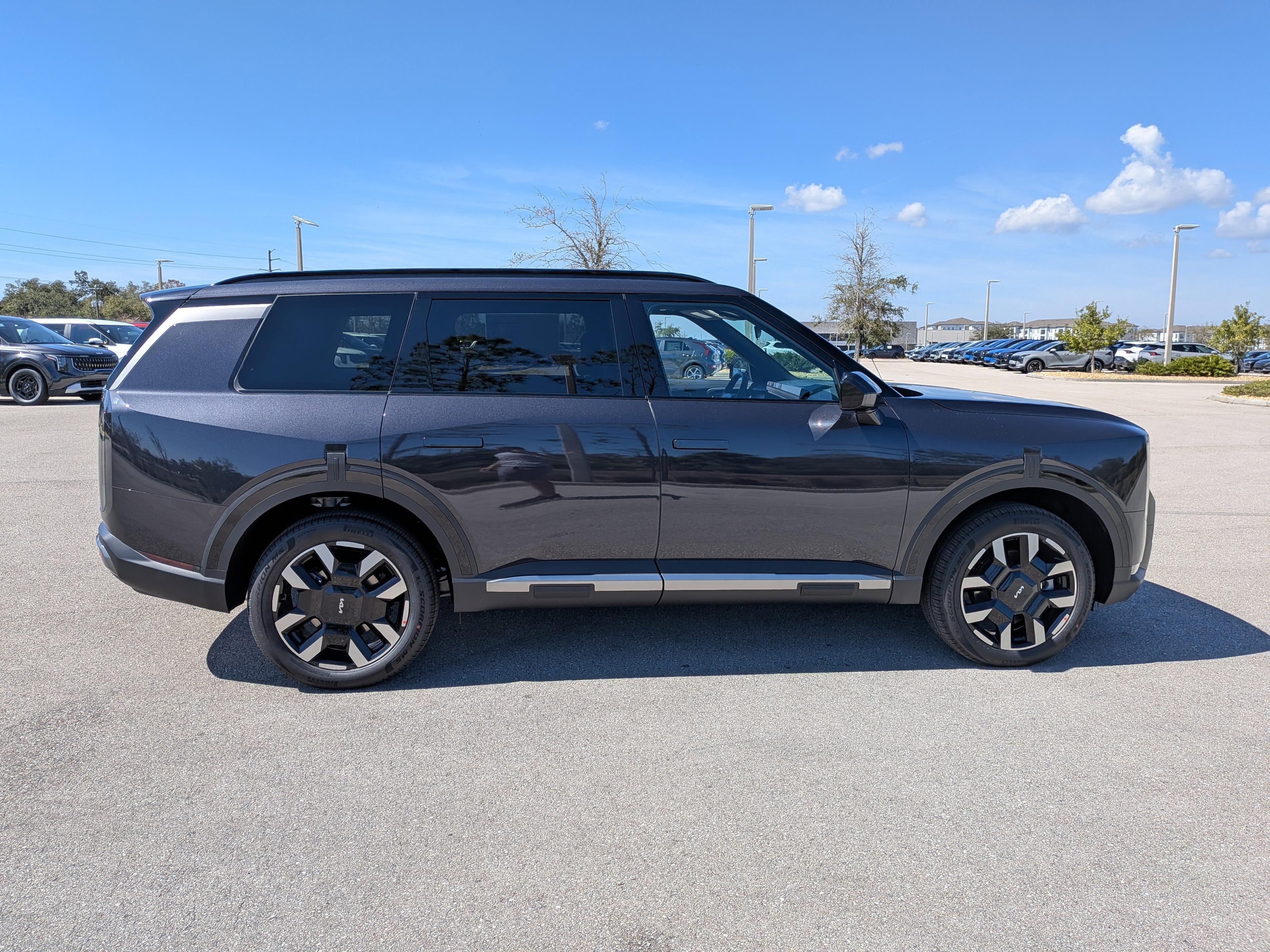 Kia Telluride S - Thumbnail 5