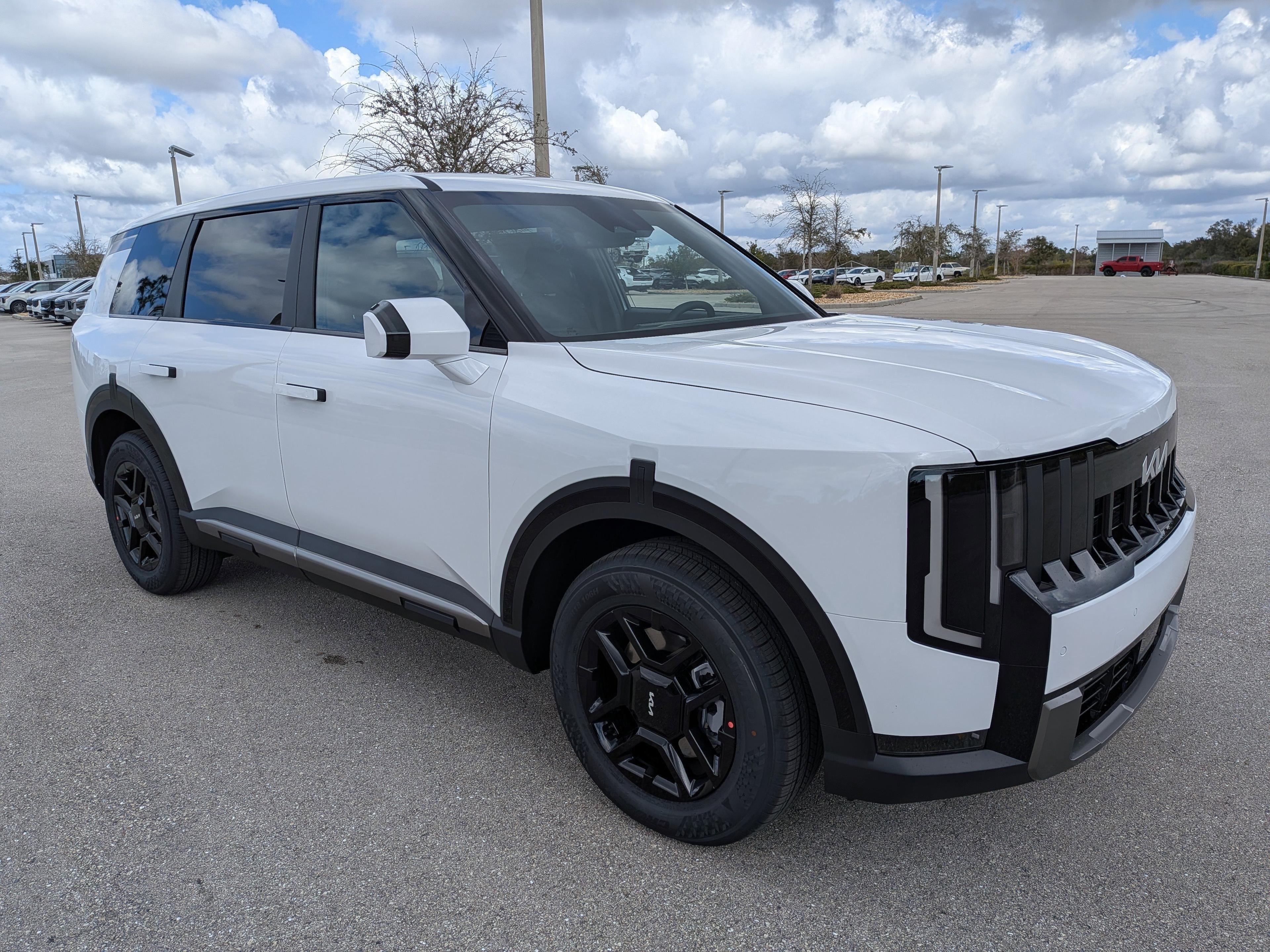 Kia Telluride Lx - Thumbnail 3